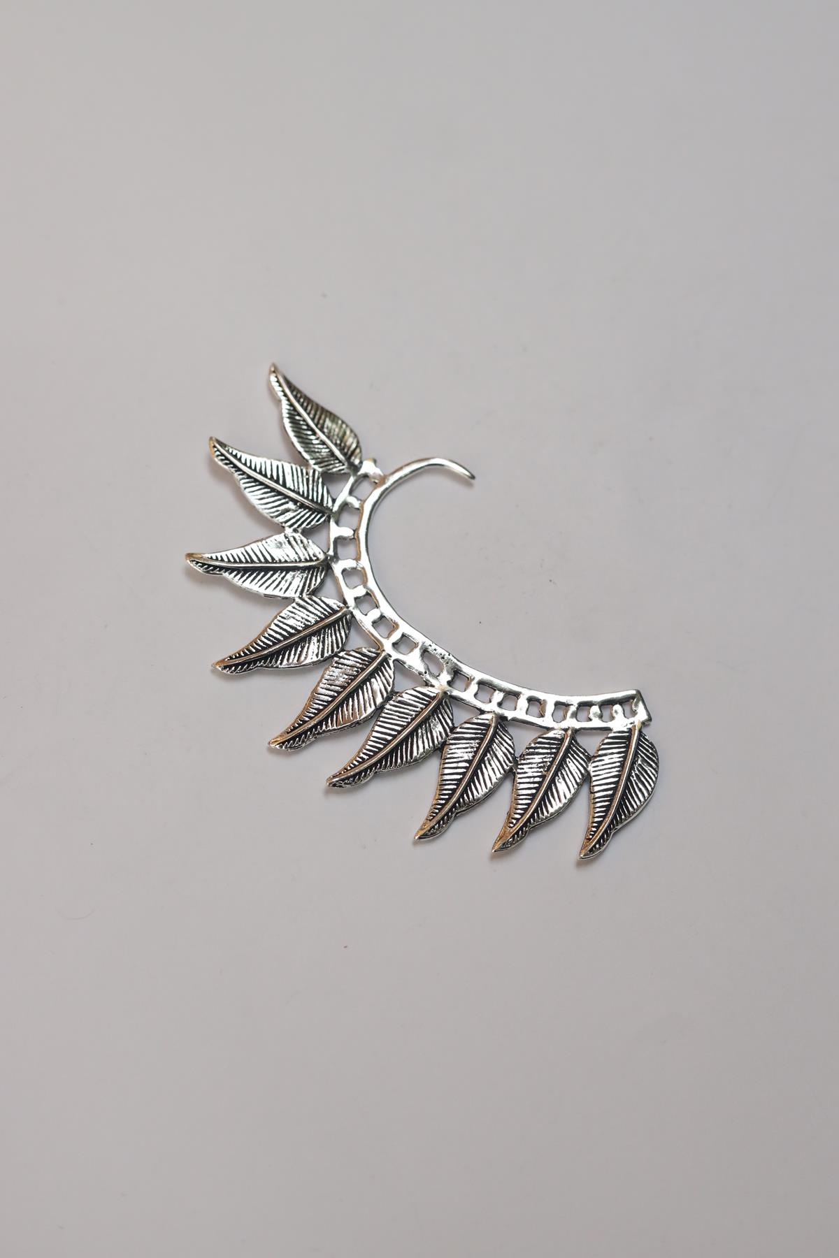 Düşük Ayar Gümüş Büyük Desenli Ear Cuff