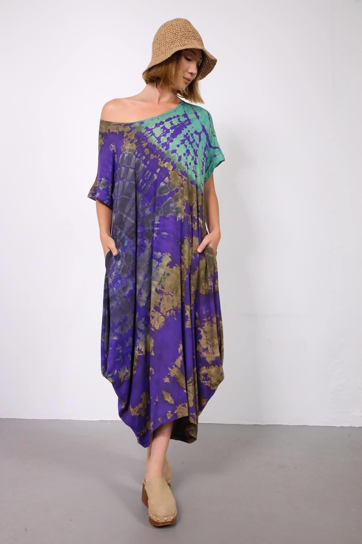 Mor Batik Desenli Kulaklı Elbise - Şaman Butik Mor Batik Desenli Kulaklı Elbise