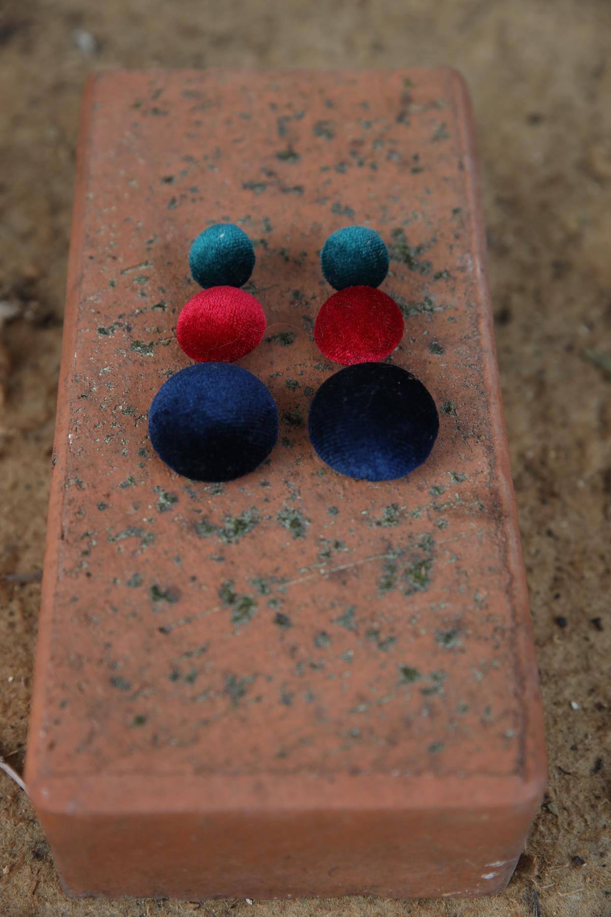 Kadife Kumaş Kaplama Renkli Küpe