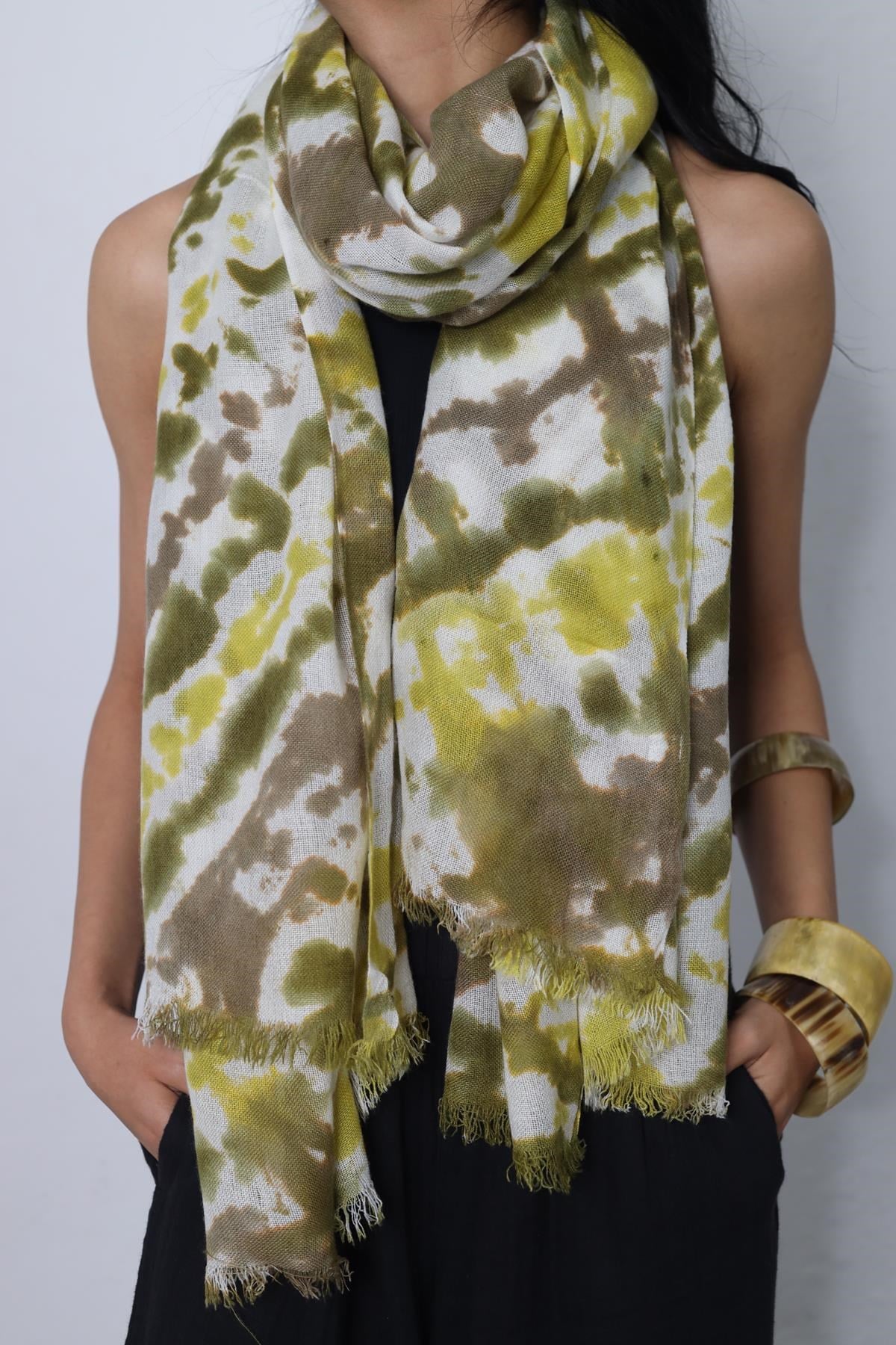 Yeşil Batik Desenli Pamuk Şal