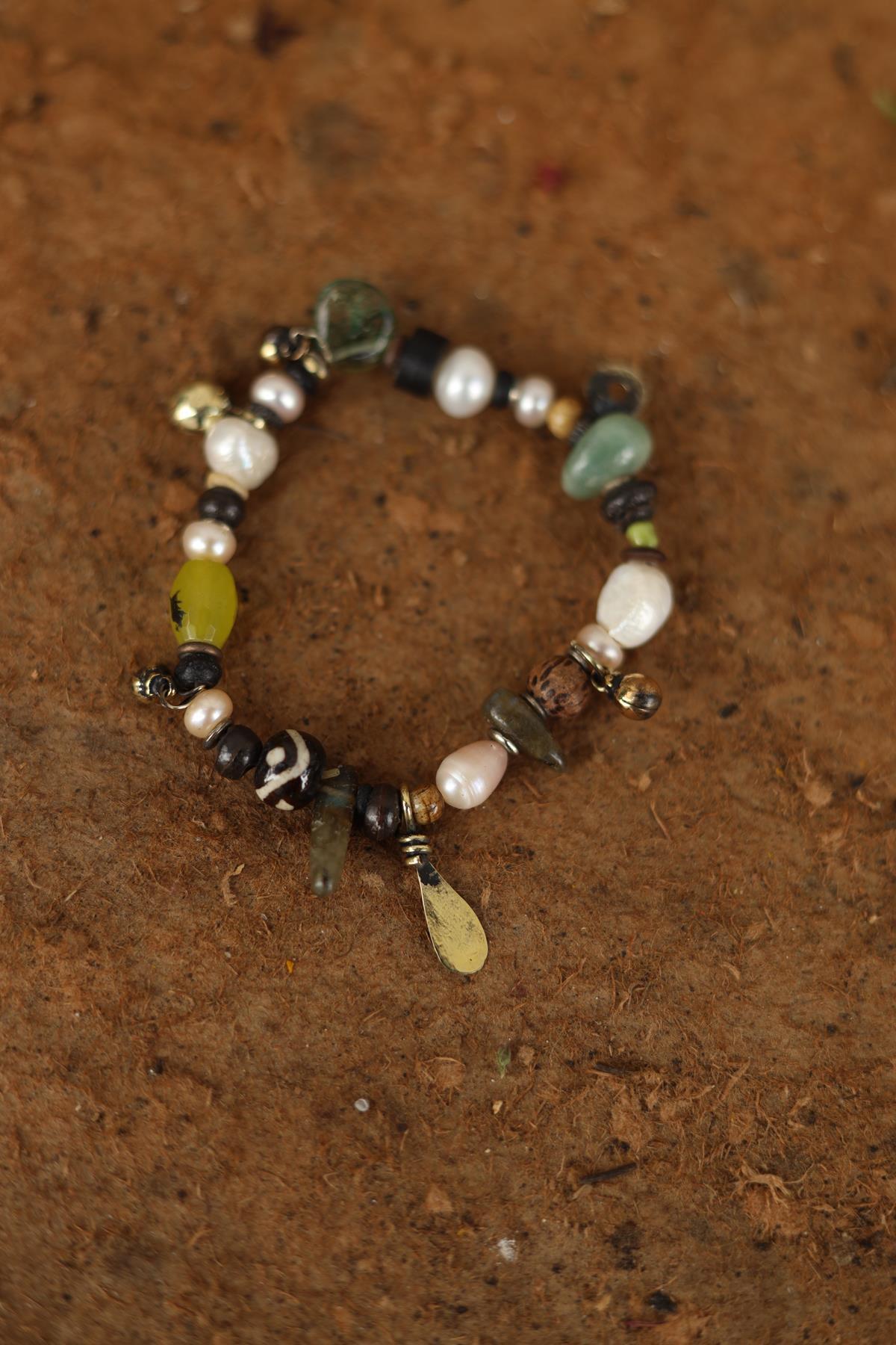 Akik Detaylı İnci Bileklik