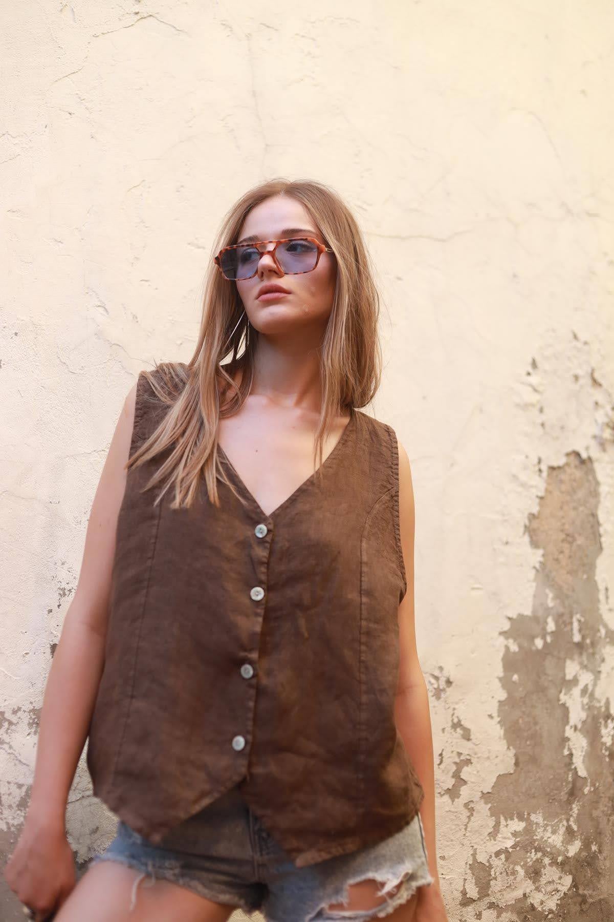 Kahverengi Keten Dikiş Detaylı Yelek