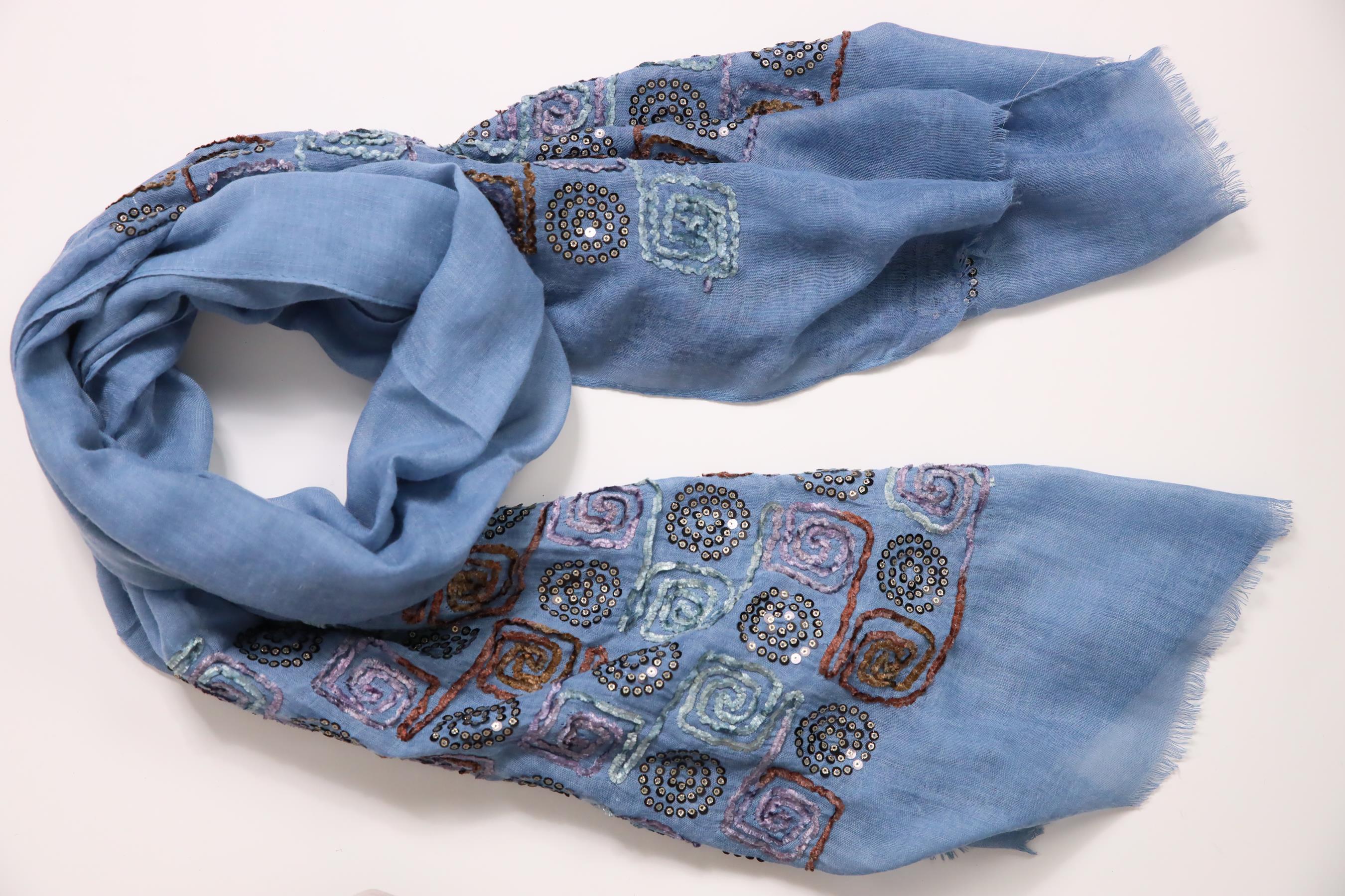  İndigo Mavisi İşlemeli Saçaklı Şal