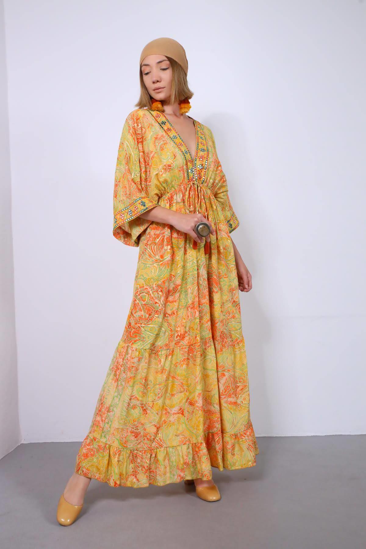 Sarı Püsküllü V Yaka İşlemeli Otantik İpek Elbise - Şaman Butik Sarı Püsküllü V Yaka İşlemeli Otantik İpek Elbise