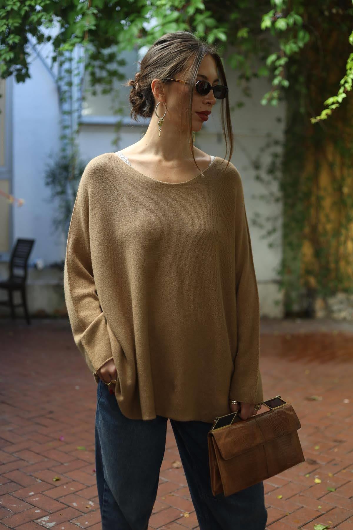 Tarçın Rengi Bisiklet Yaka Dikişsiz Kazak