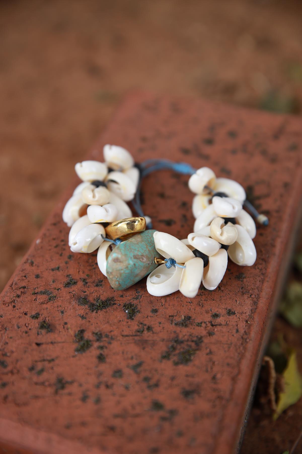 Deniz Kabuklu Turkuaz Taşlı Bileklik