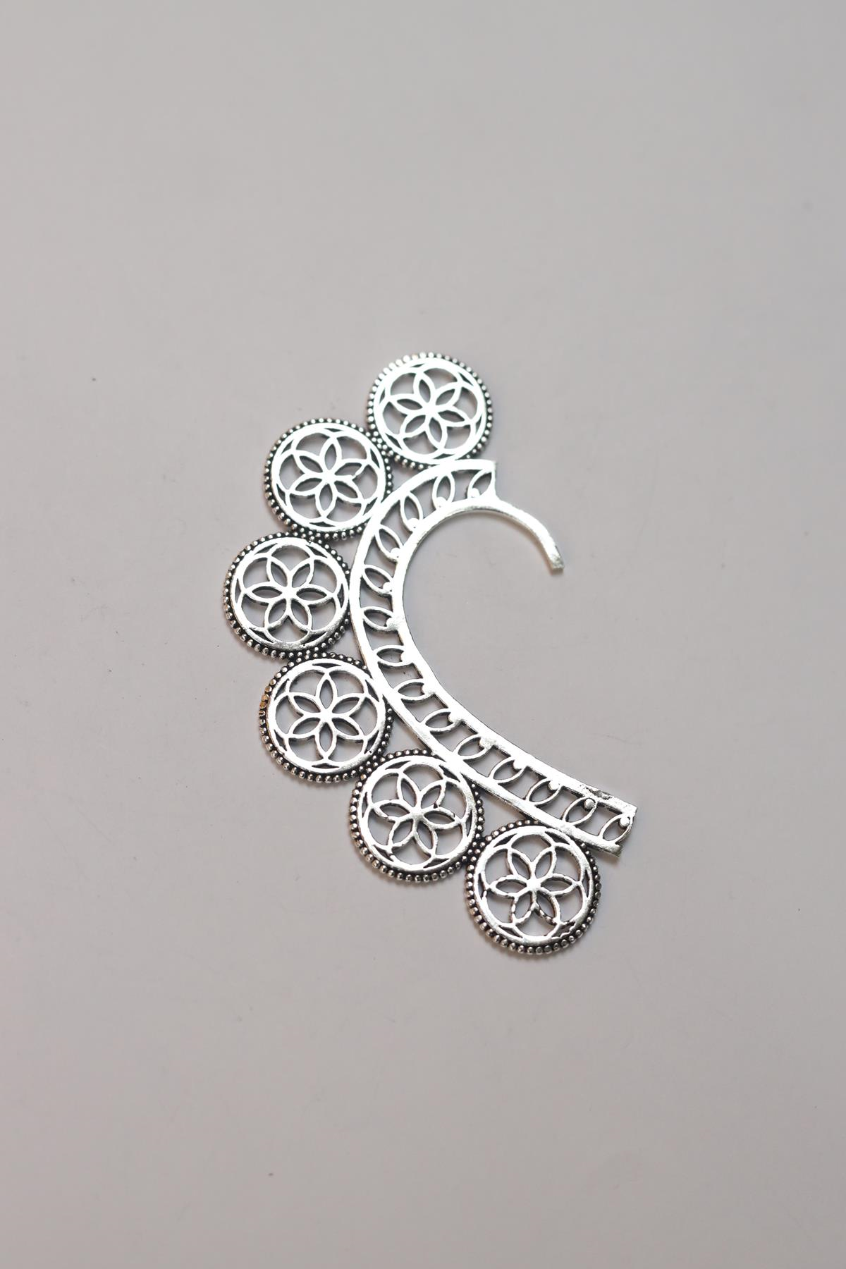 Düşük Ayar Gümüş Büyük Desenli Ear Cuff