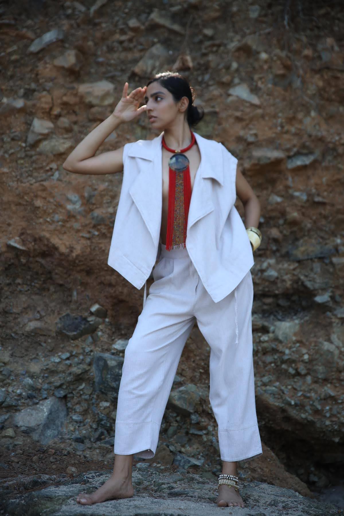  Krem Rengi Keten Kruvaze Yelek ve Pantolon Takım