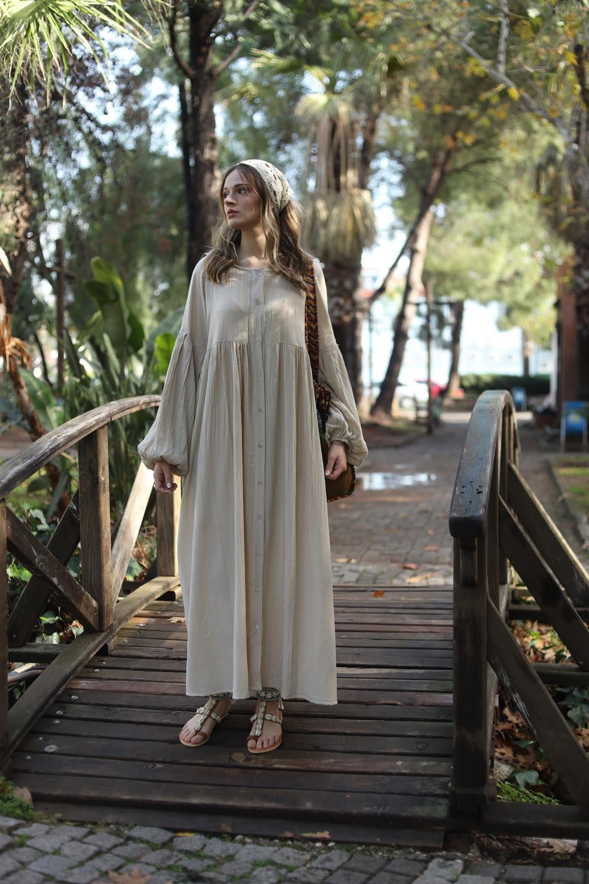 Krem Rengi Balon Kol Gofre Gömlek Elbise