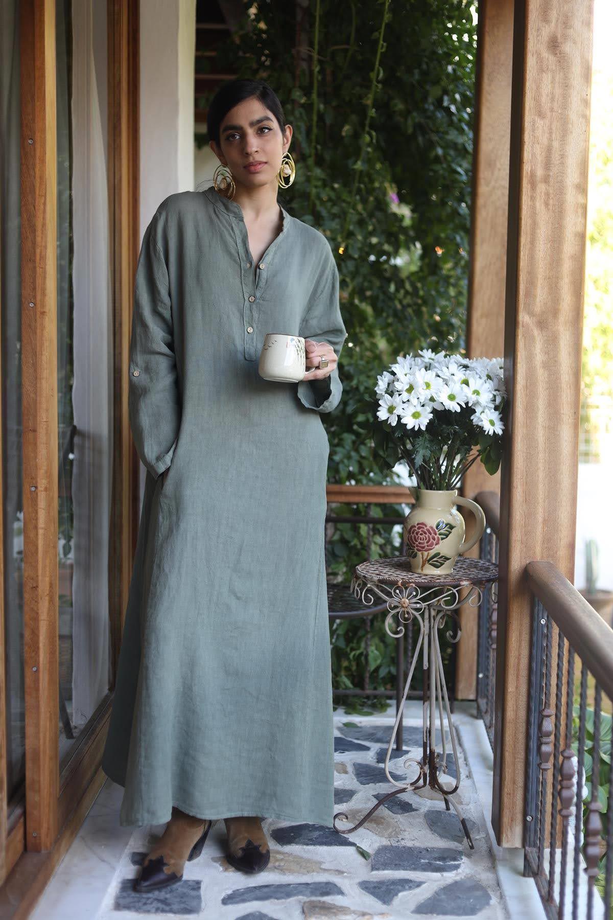 Haki Hakim Yaka Düğmeli Keten Elbise