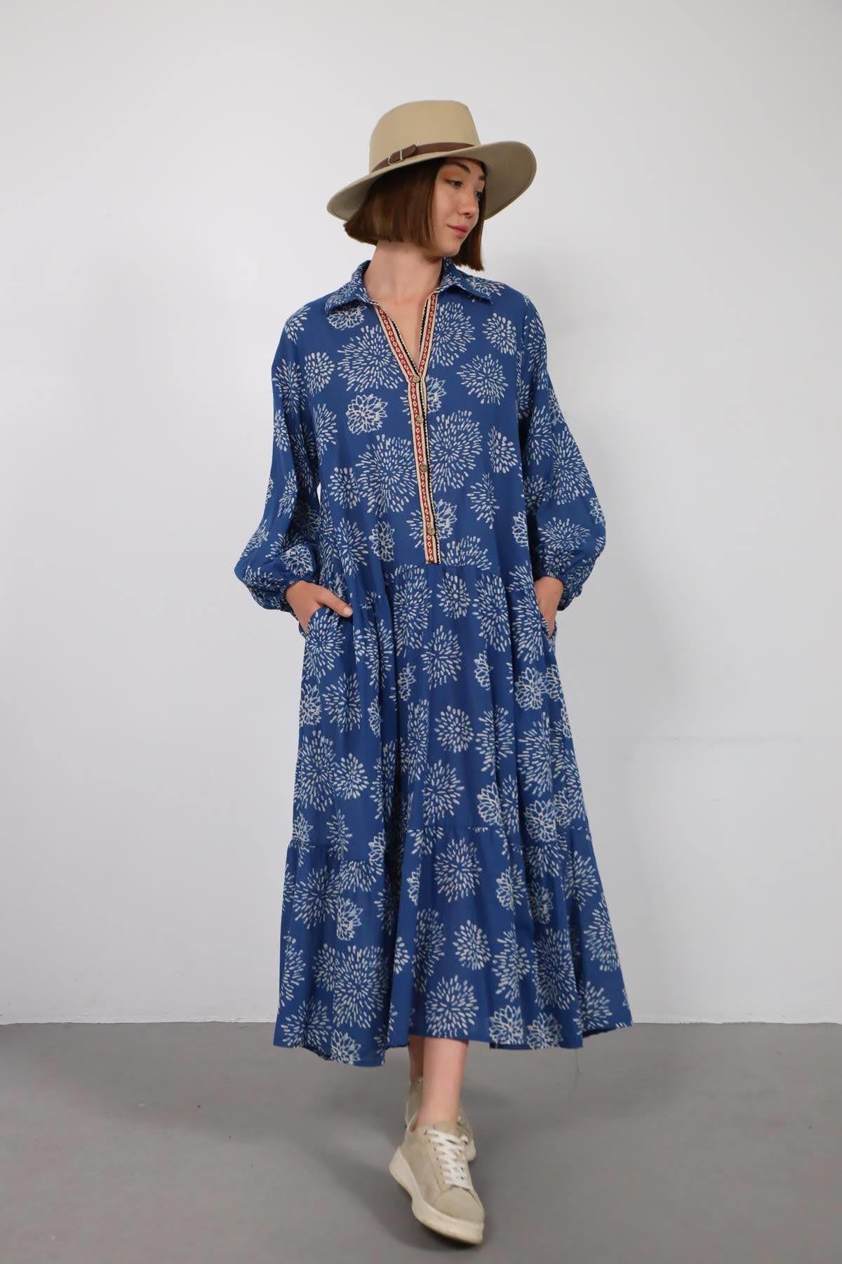 Lacivert Desenli Yarım Düğmeli Kolları Lastikli Elbise - Şaman Butik Lacivert Desenli Yarım Düğmeli Kolları Lastikli Elbise