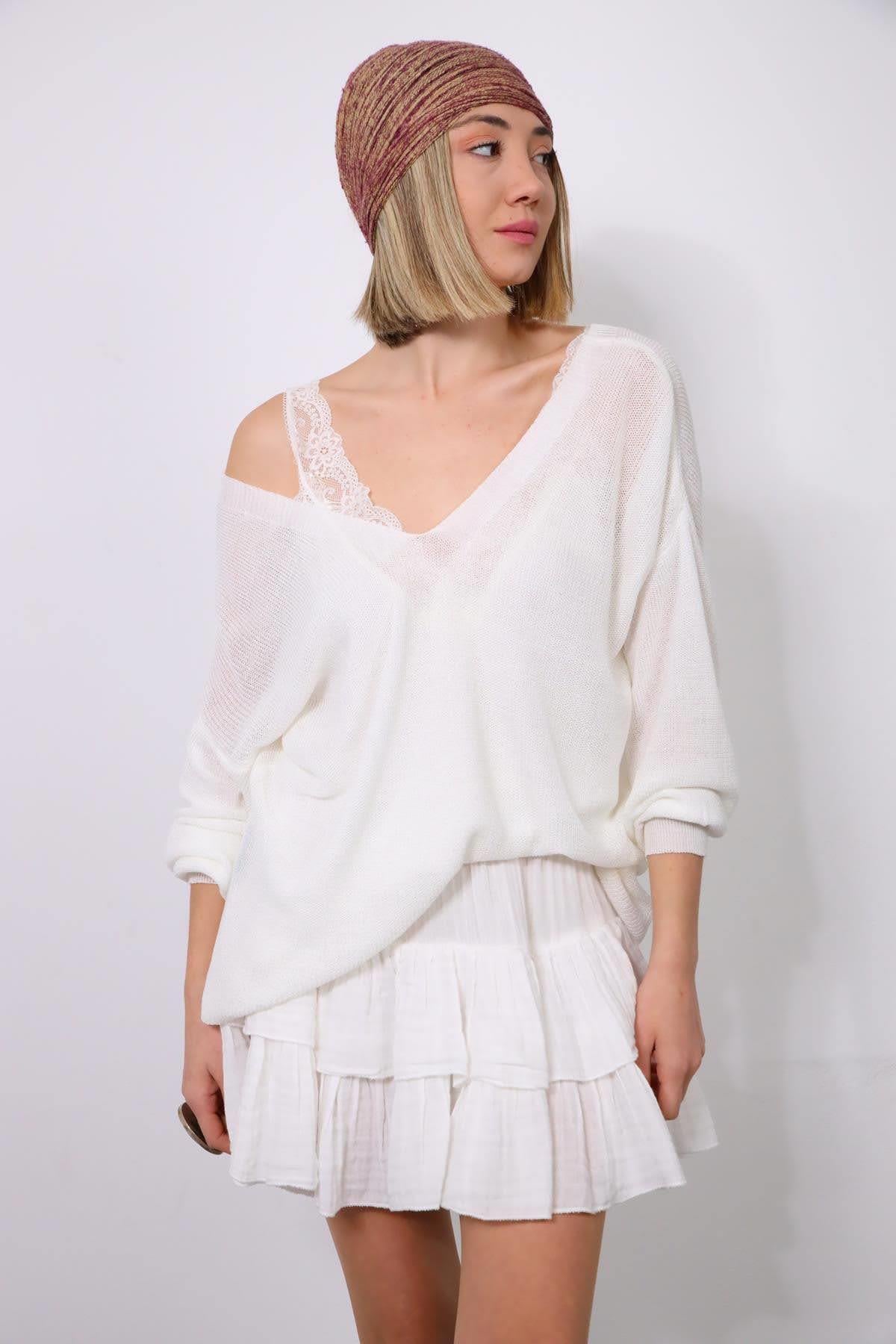 White V-Neck Pullover White V-Neck Pullover