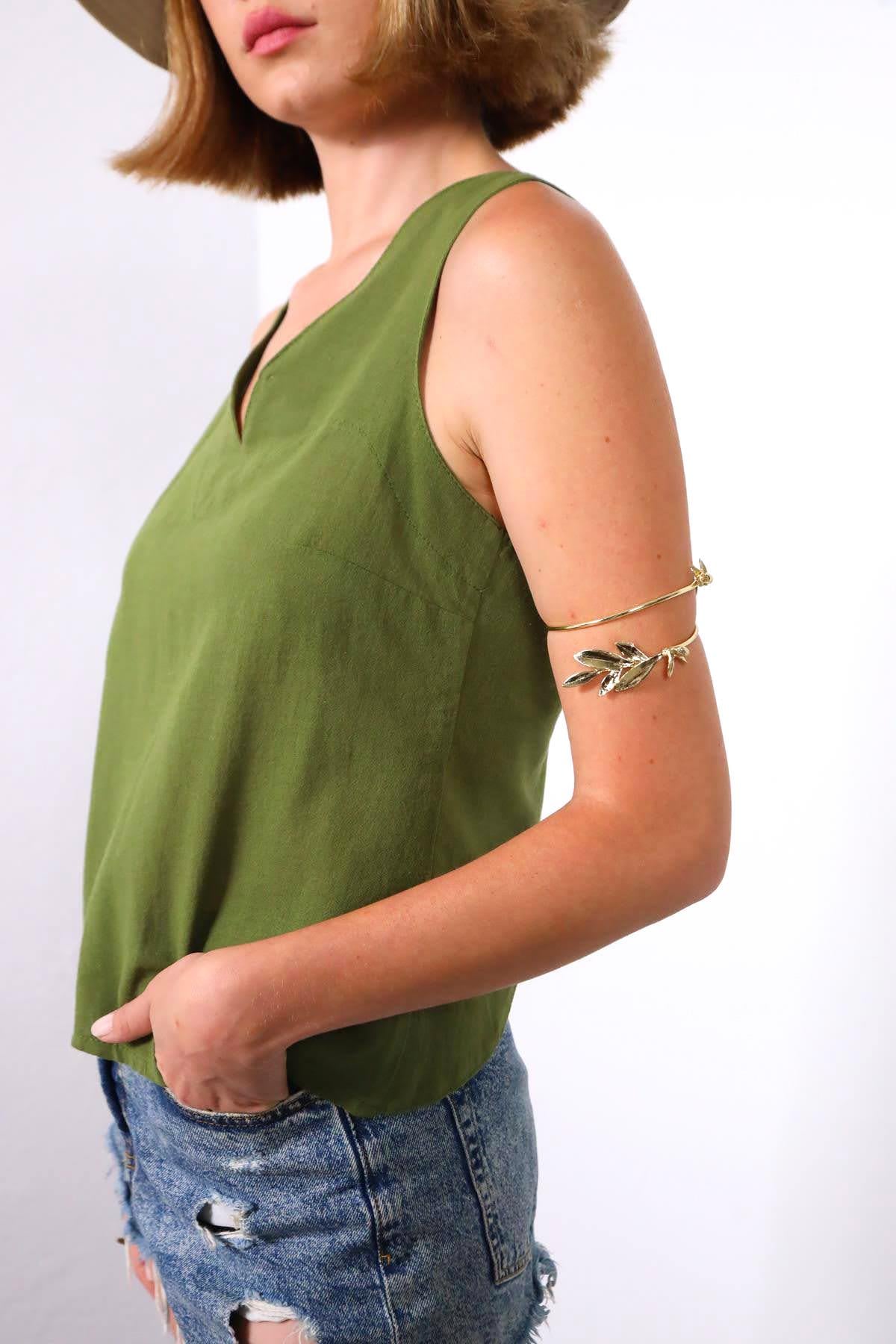  Yaprak Tasarım Altın Kaplama Pazu Bilekliği