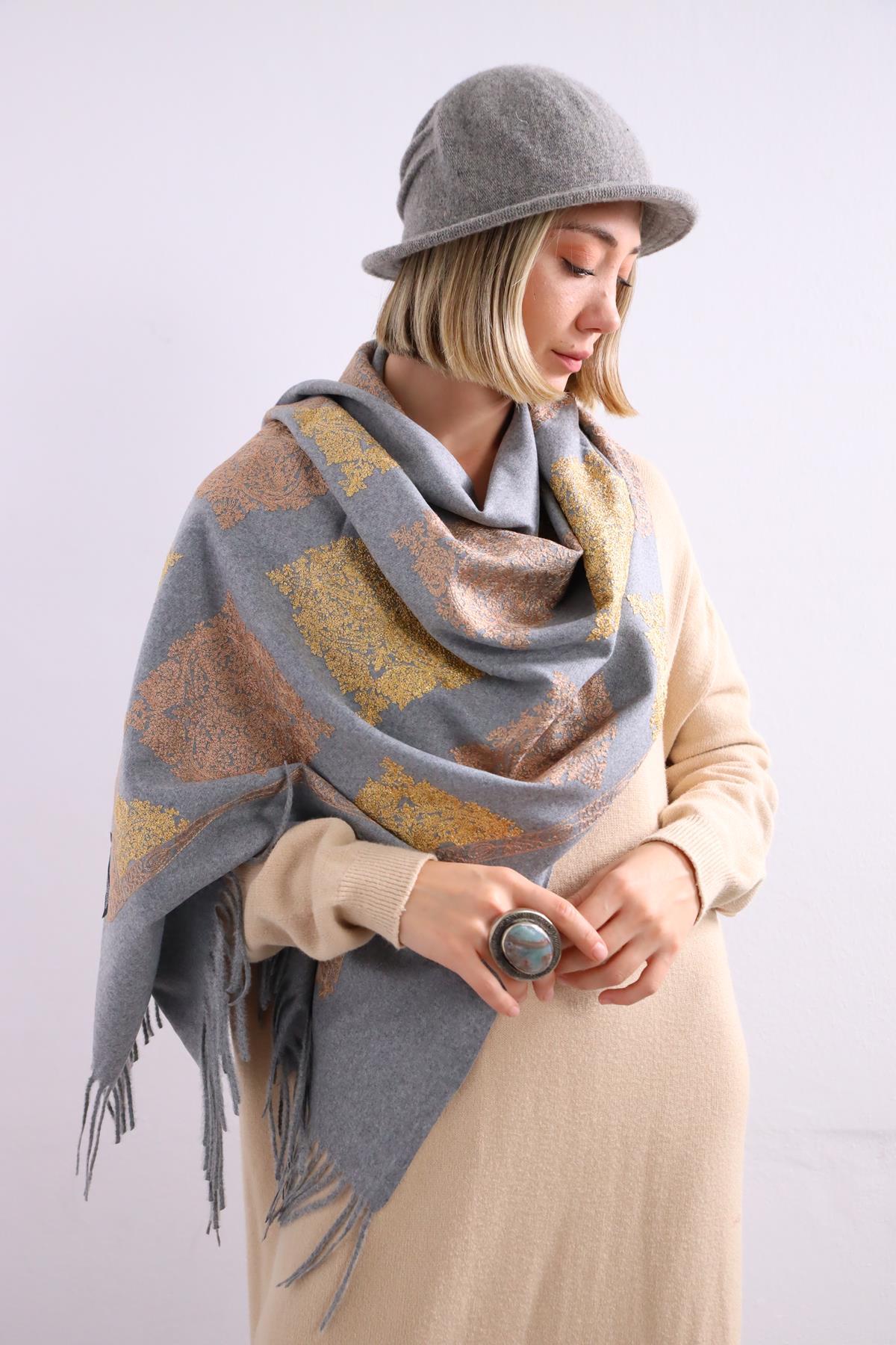 Açık Gri İşlemeli Kaşmir Şal - Şaman Butik Açık Gri İşlemeli Kaşmir Şal