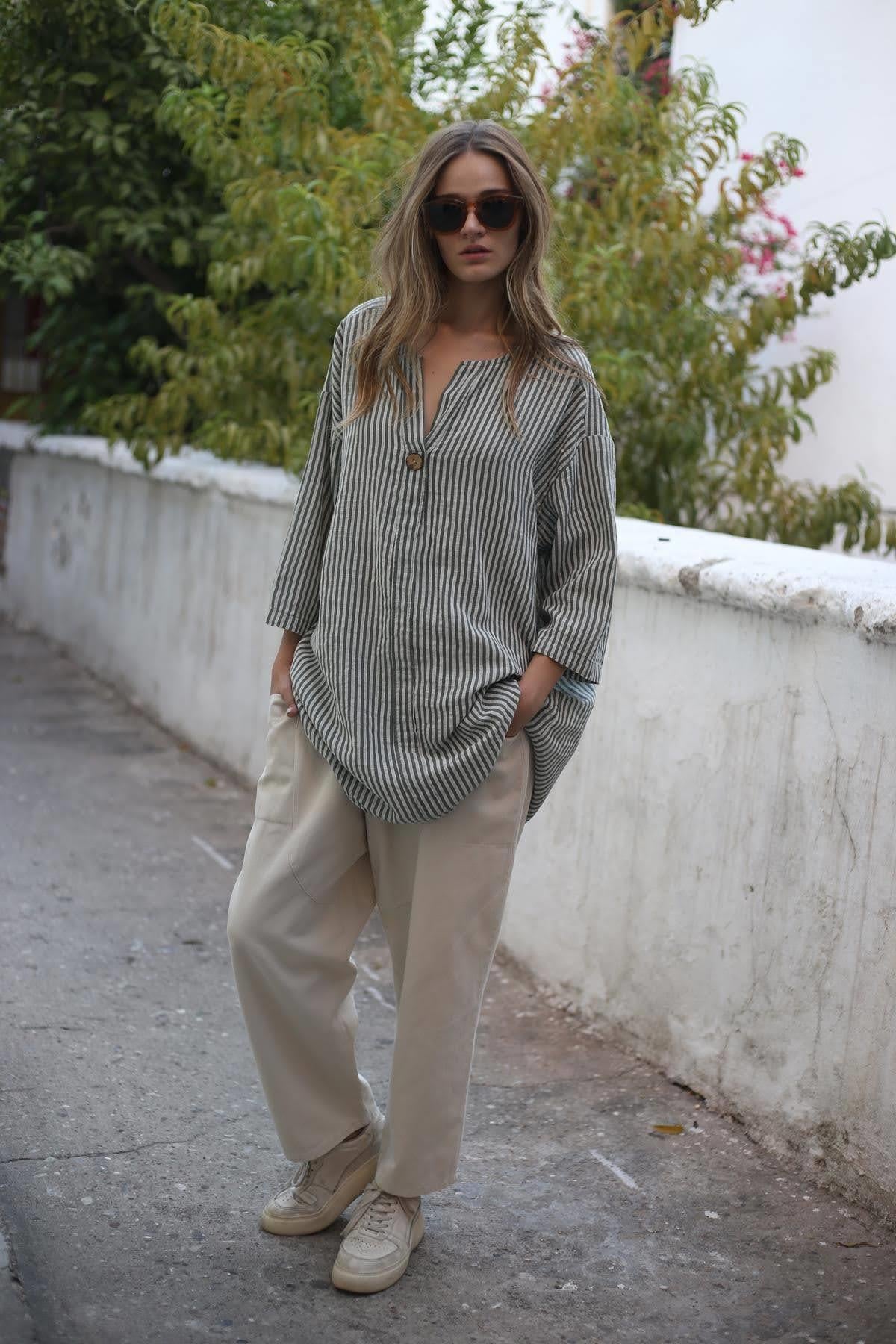 Haki Çizgili Tek Düğmeli Tunik