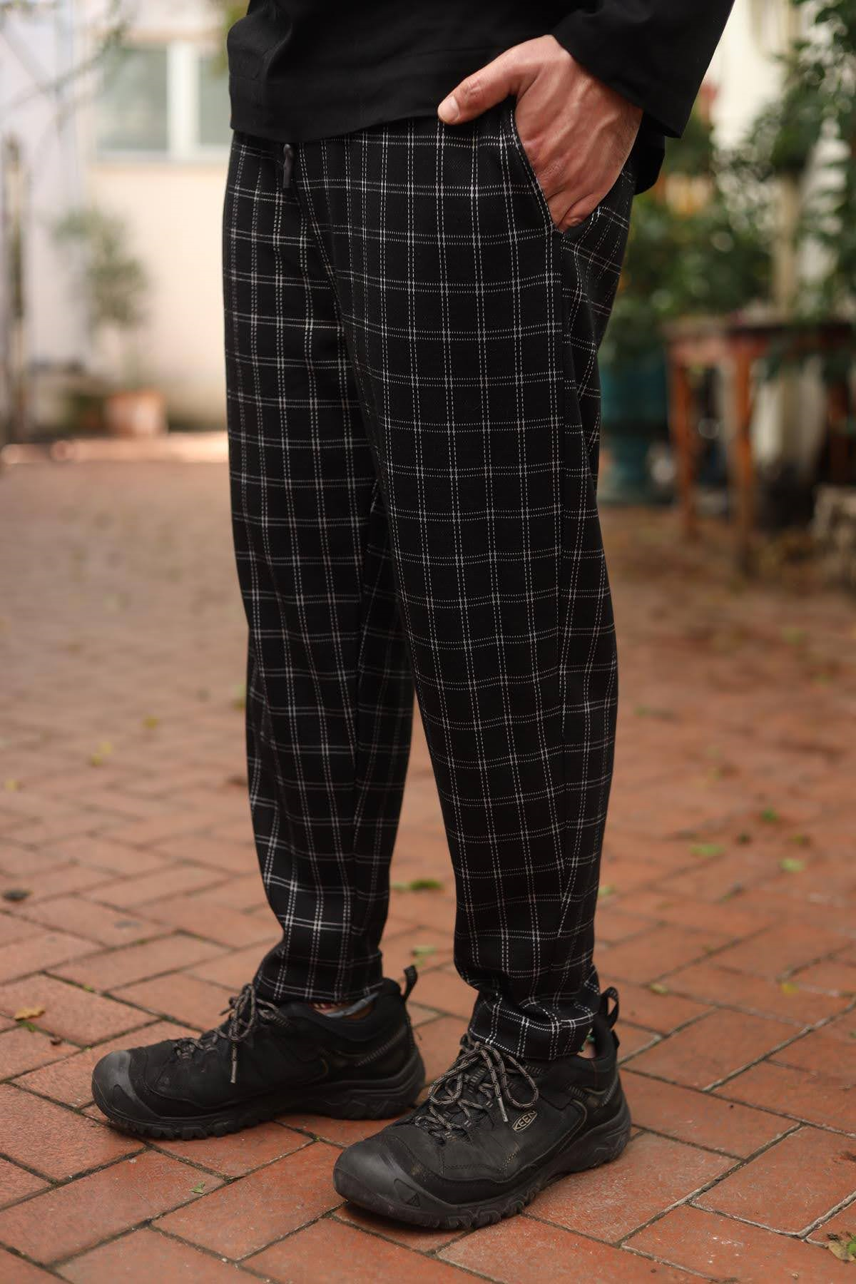 Black Striped Skinny Leg Men's Pants