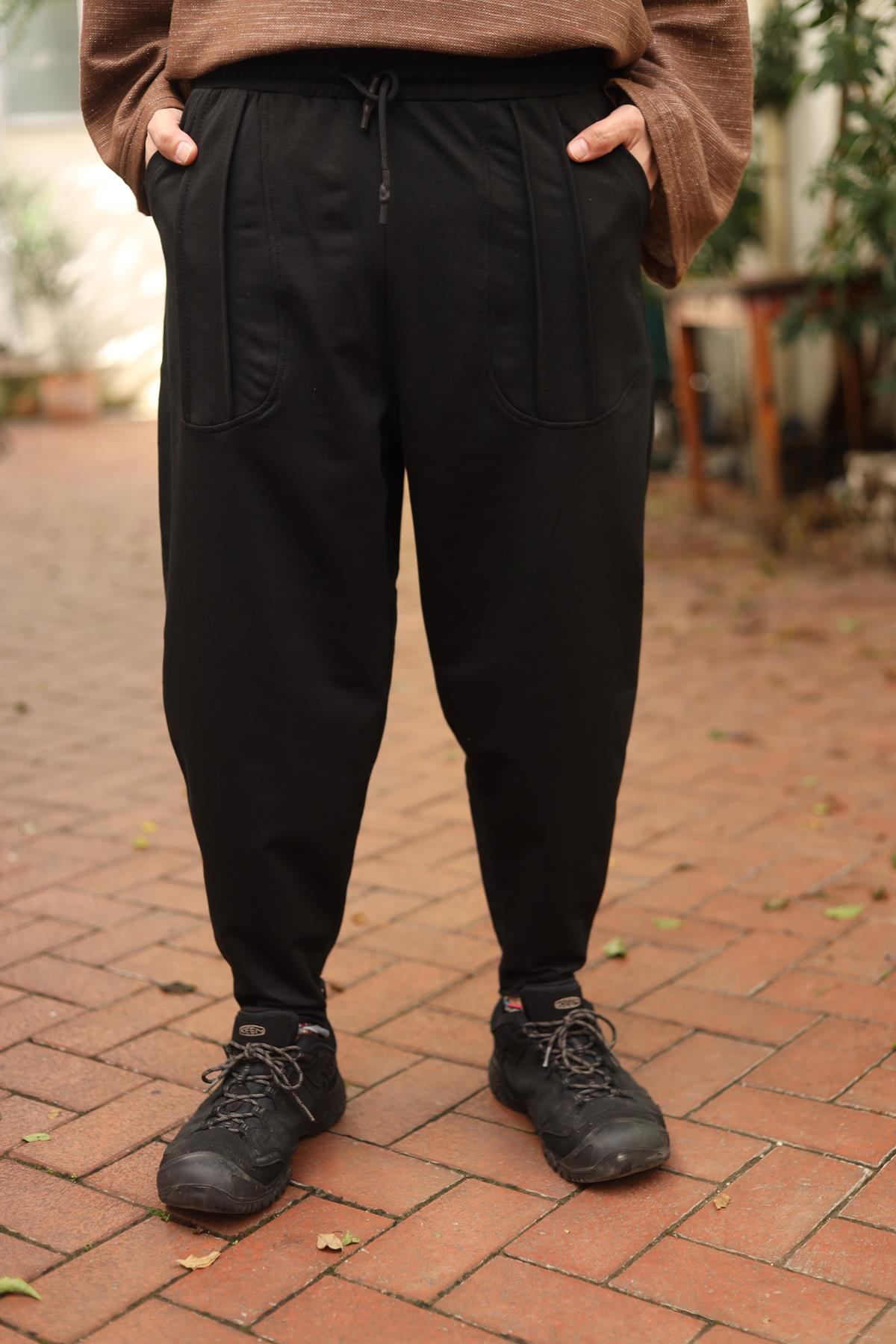 Siyah Cepleri Dikişli Dar Paça Erkek Pantolon