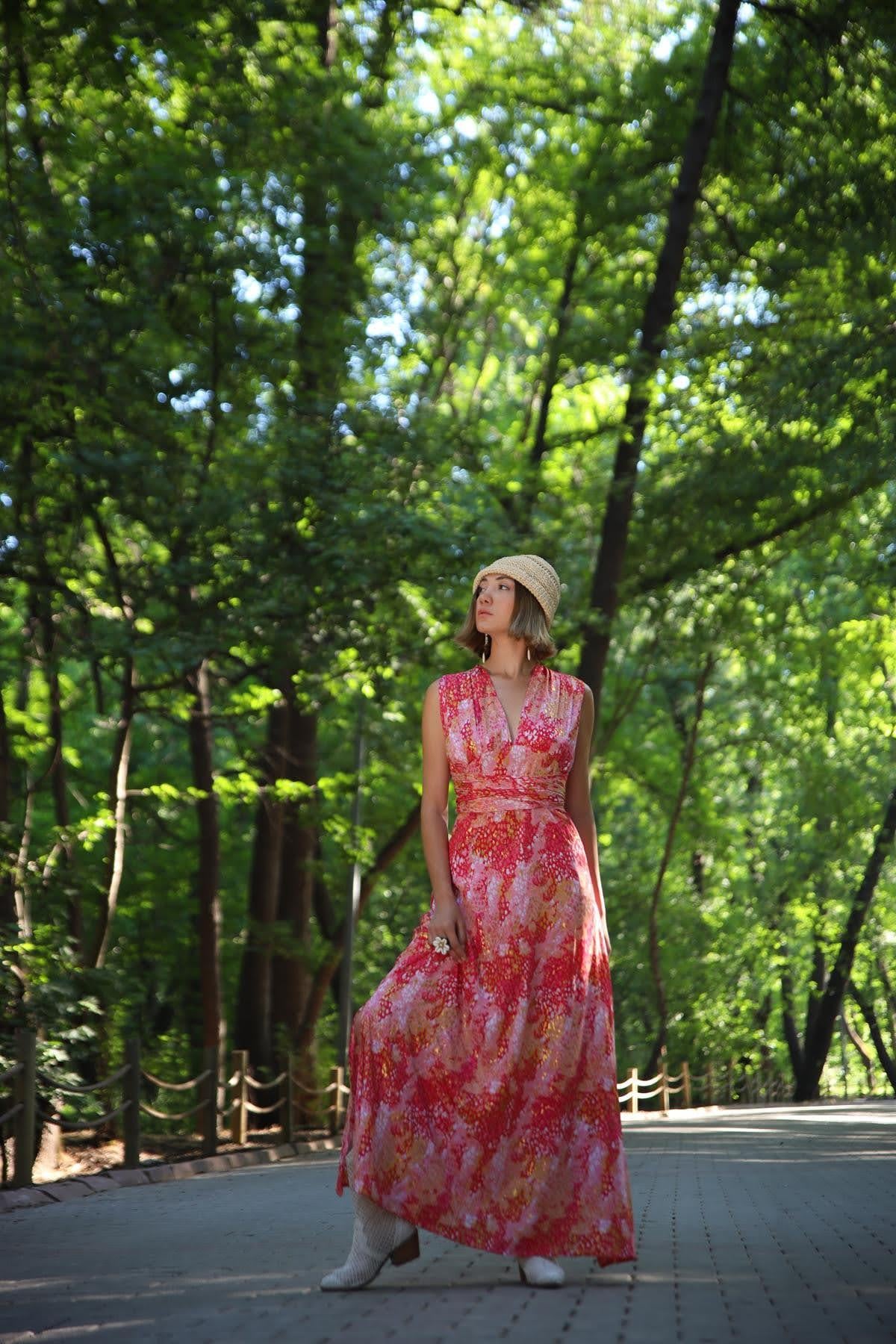 Pembe Boyundan Bağlamalı Evaze Etek İpek Elbise - Şaman Butik Pembe Boyundan Bağlamalı Evaze Etek İpek Elbise