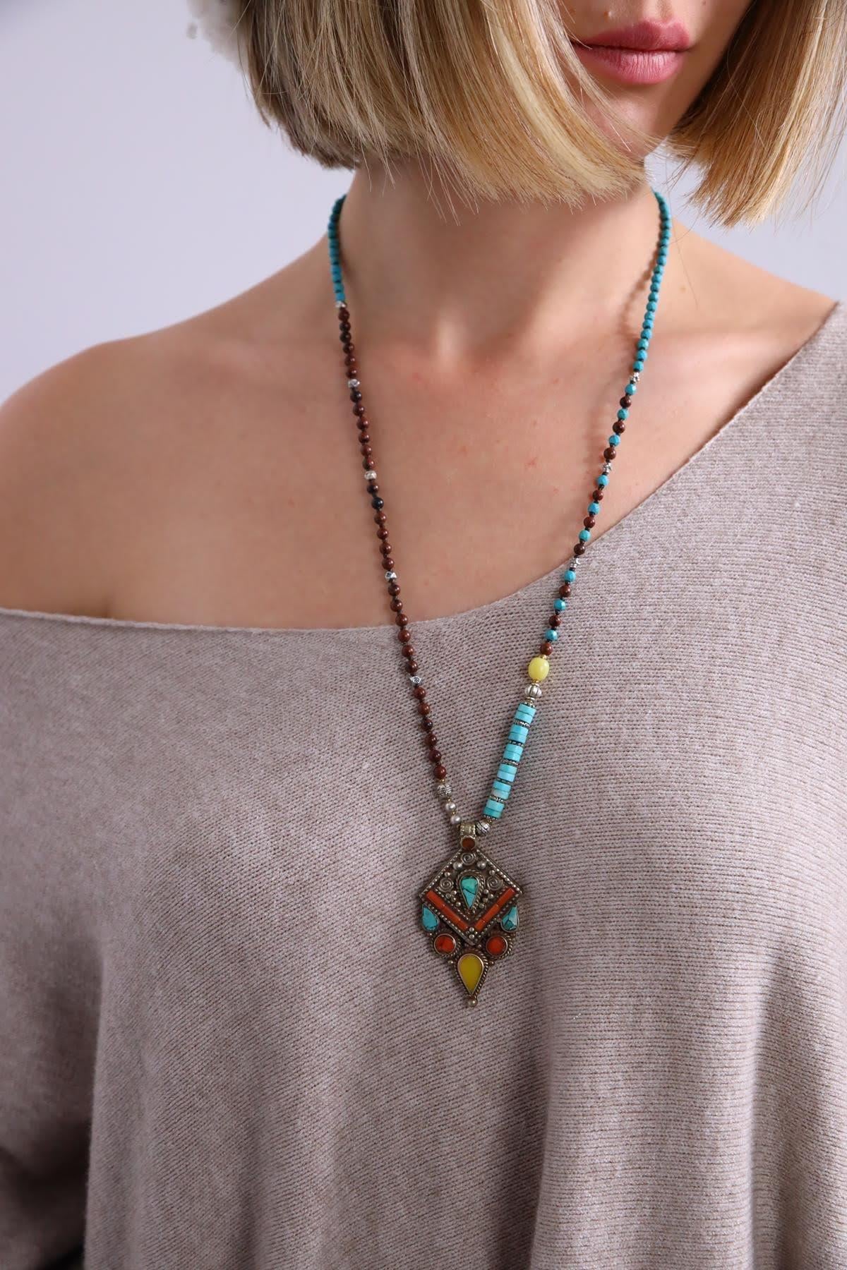 Turkuaz ve Mercan Taşlı Gömme Kolye - Şaman Butik Turkuaz ve Mercan Taşlı Gömme Kolye