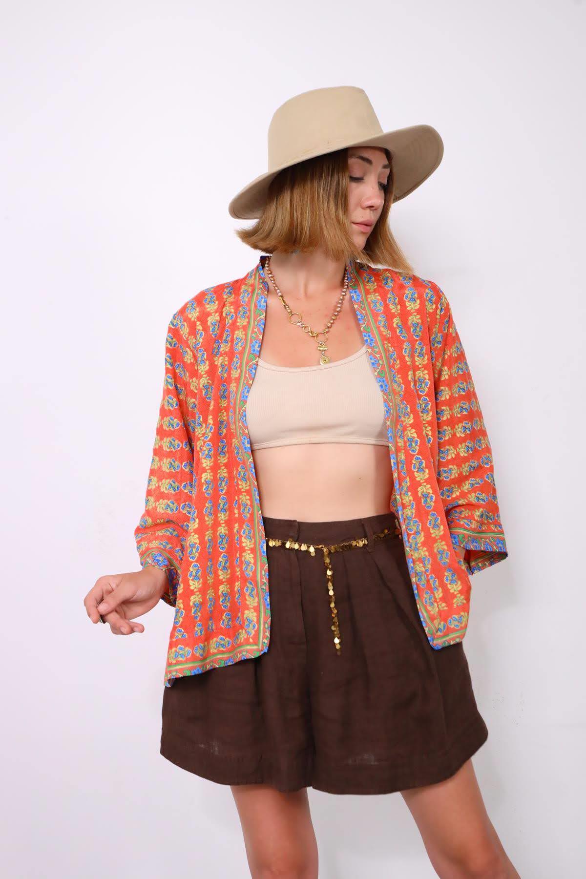 Turuncu Desenli Kısa İpek Kimono - Şaman Butik Turuncu Desenli Kısa İpek Kimono