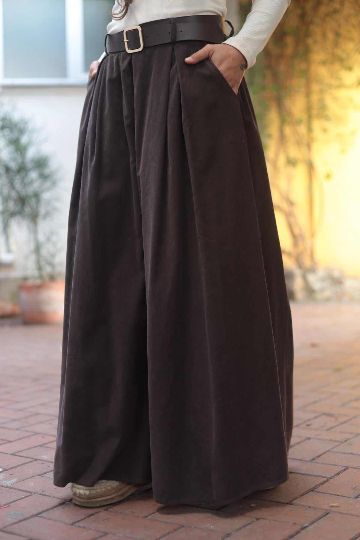 Kahverengi Pileli Geniş Paça Kadife Pantolon