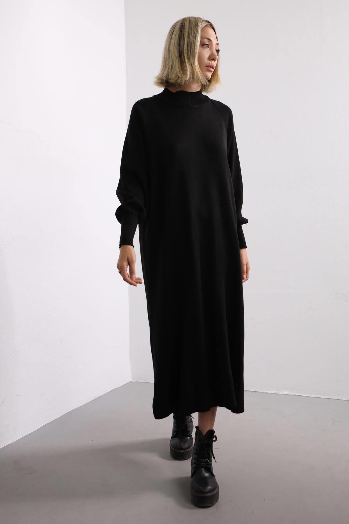  Siyah Balıkçı Yaka Triko Elbise