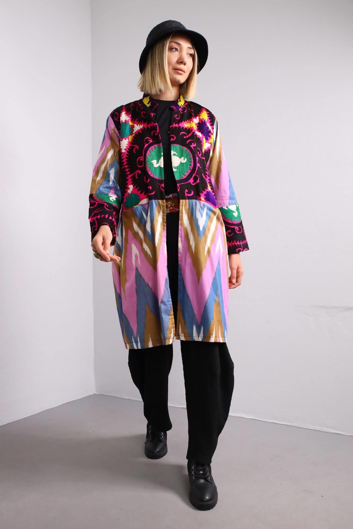  Renkli Suzani Kısa Kaftan