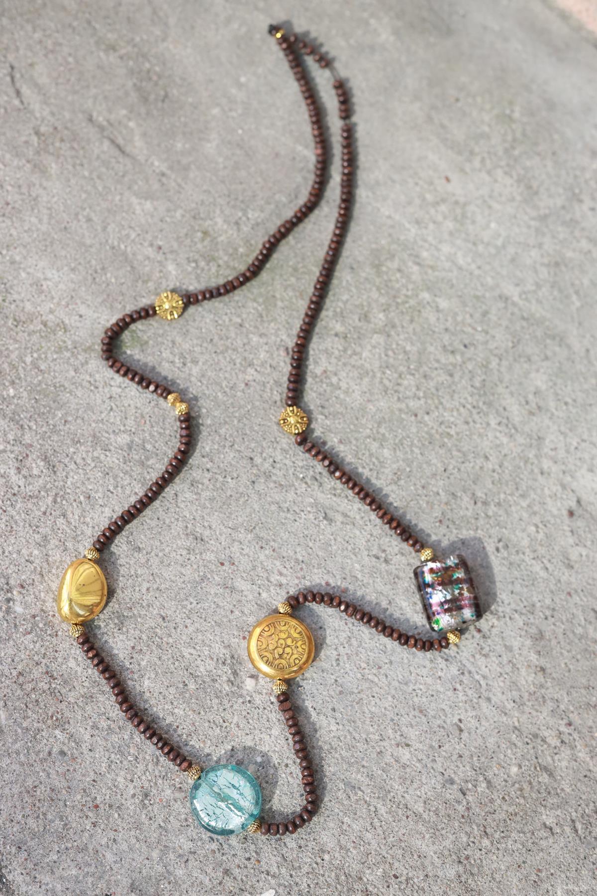 Gold Detaylı Tasarım Kolye