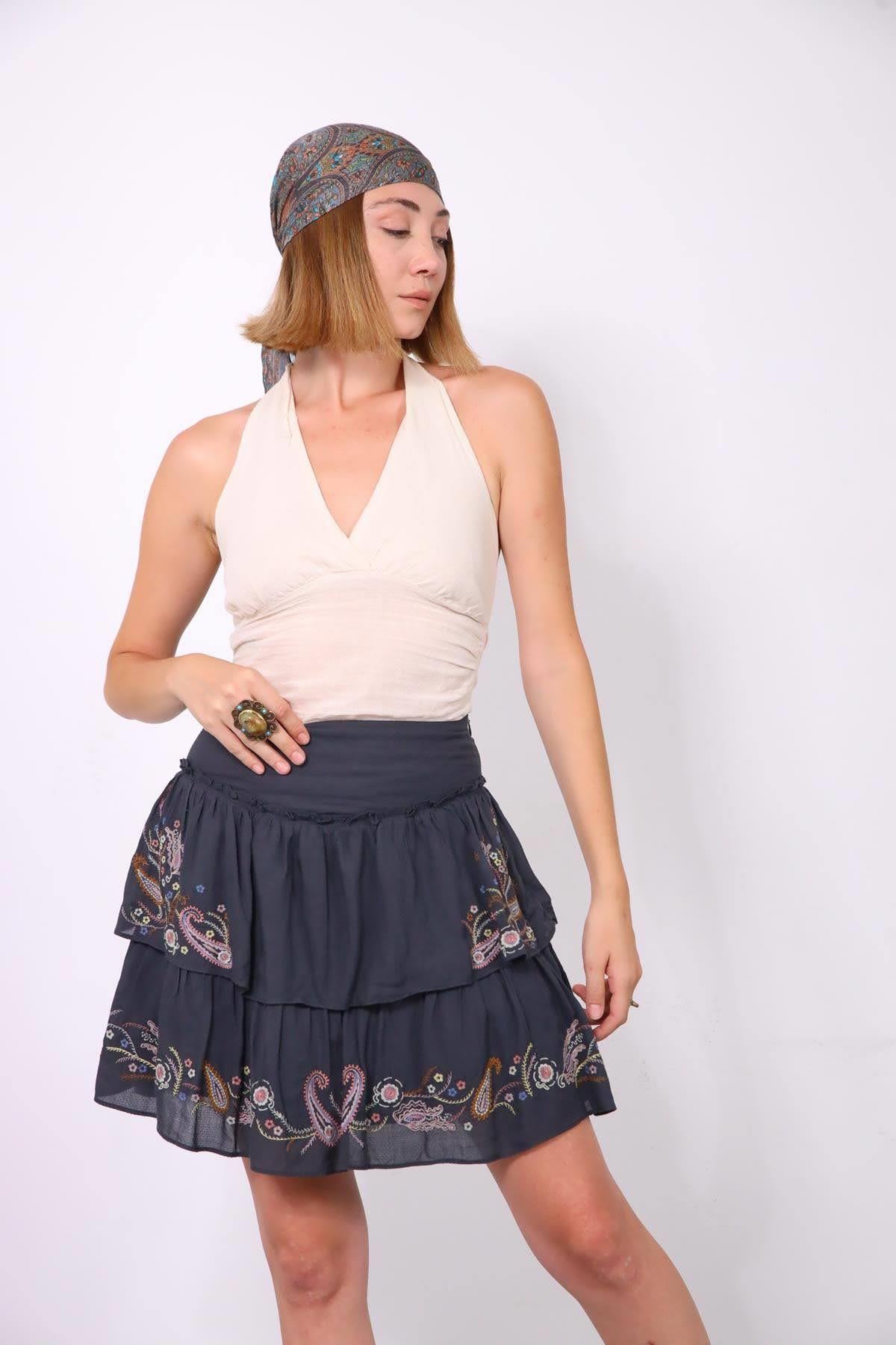 Lacivert Kısa Kat Kat Nakışlı Etek - Şaman Butik Lacivert Kısa Kat Kat Nakışlı Etek