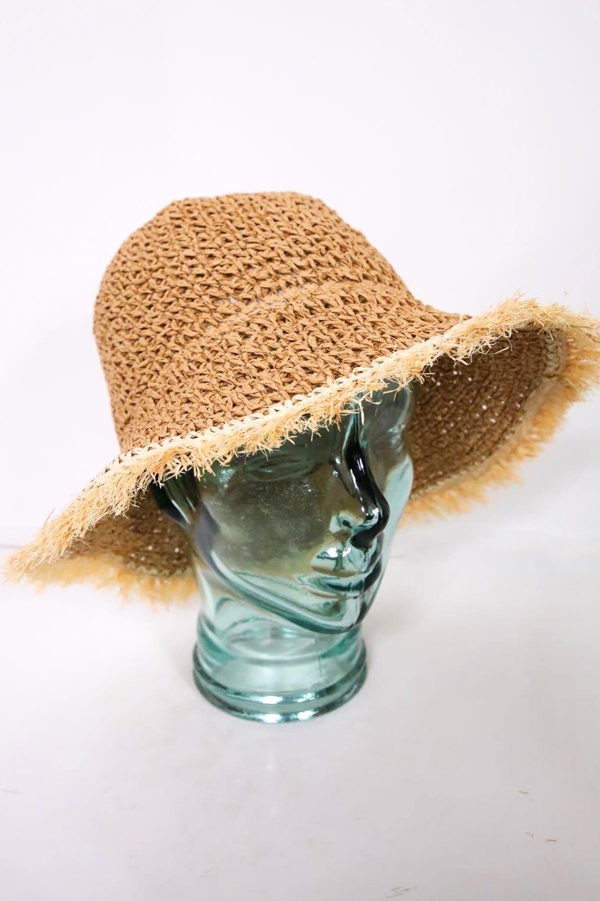  Camel Rengi Saçaklı El Örgüsü Hasır Şapka