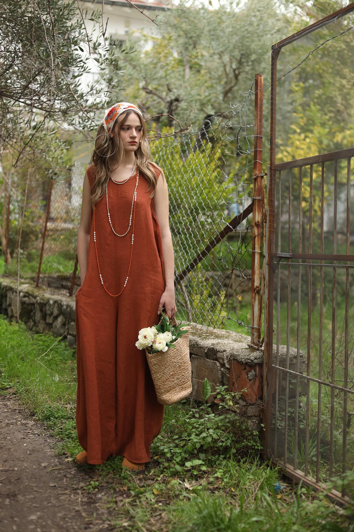 Kiremit Rengi Sırtı Fermuarlı Keten Tulum