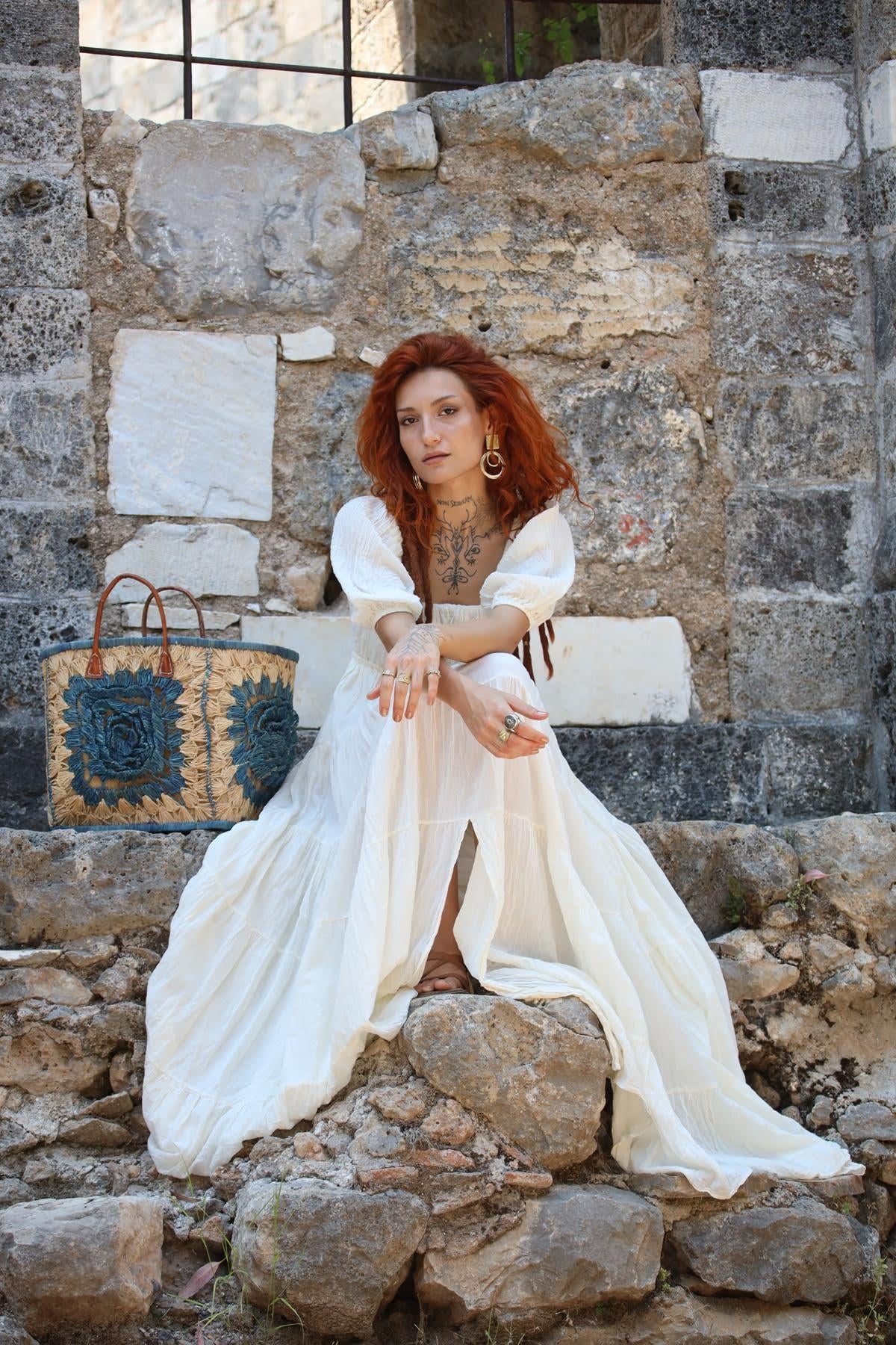 Ekru Kolları Büzgülü Sırt Dekolteli Bohem Elbise