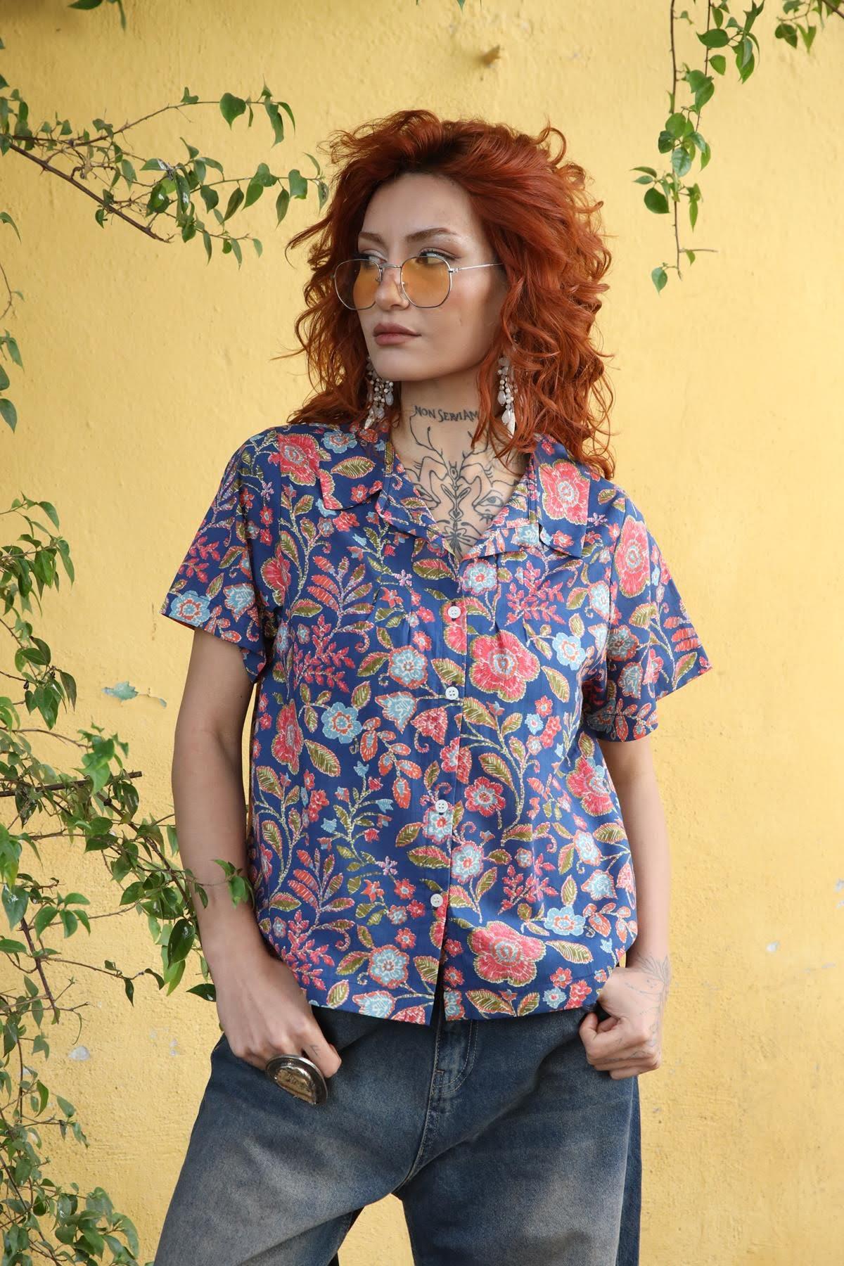 Navy Blue Floral Patterned Sleeveless Shirt