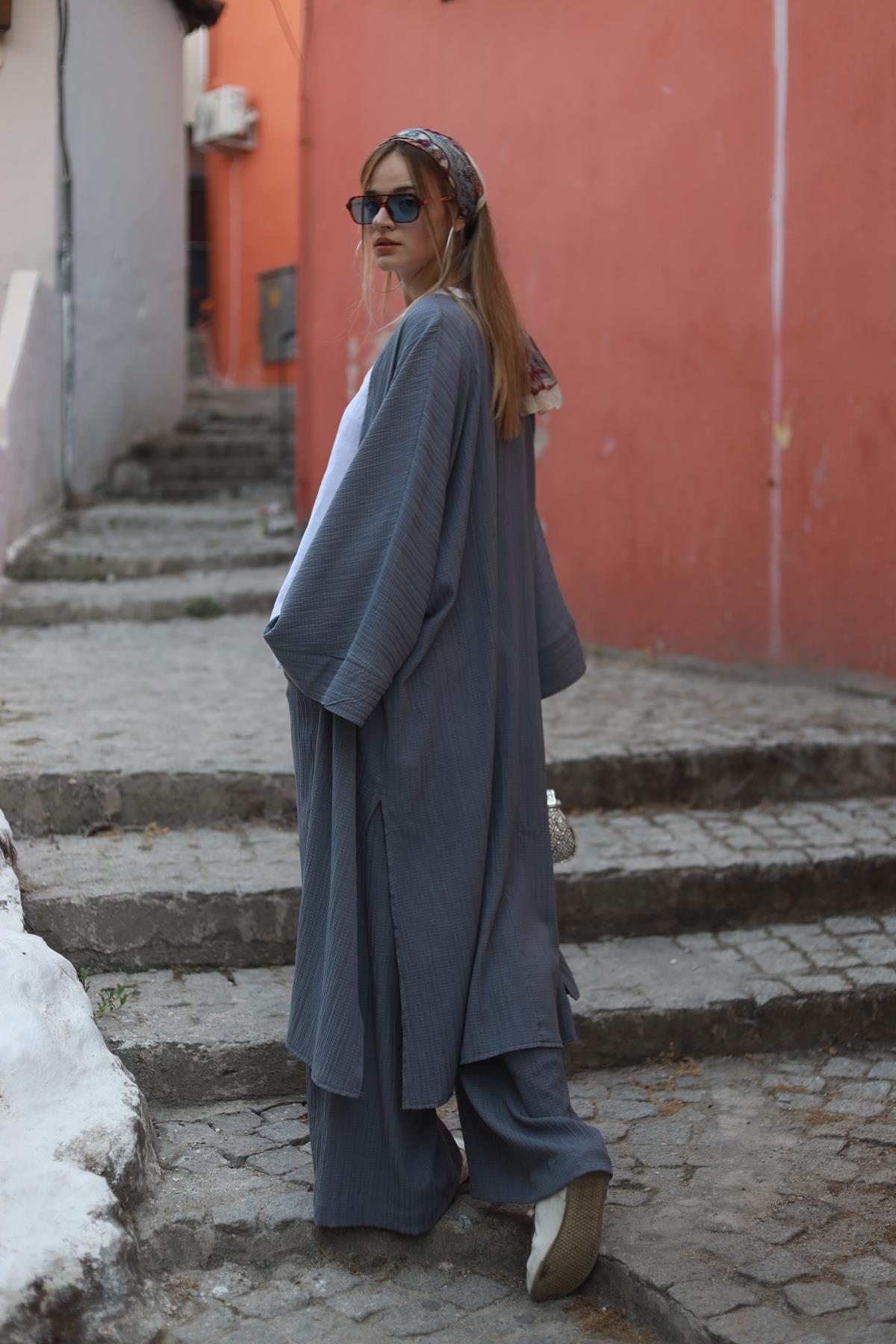 Füme Rengi Gofre Uzun Kimono Takım