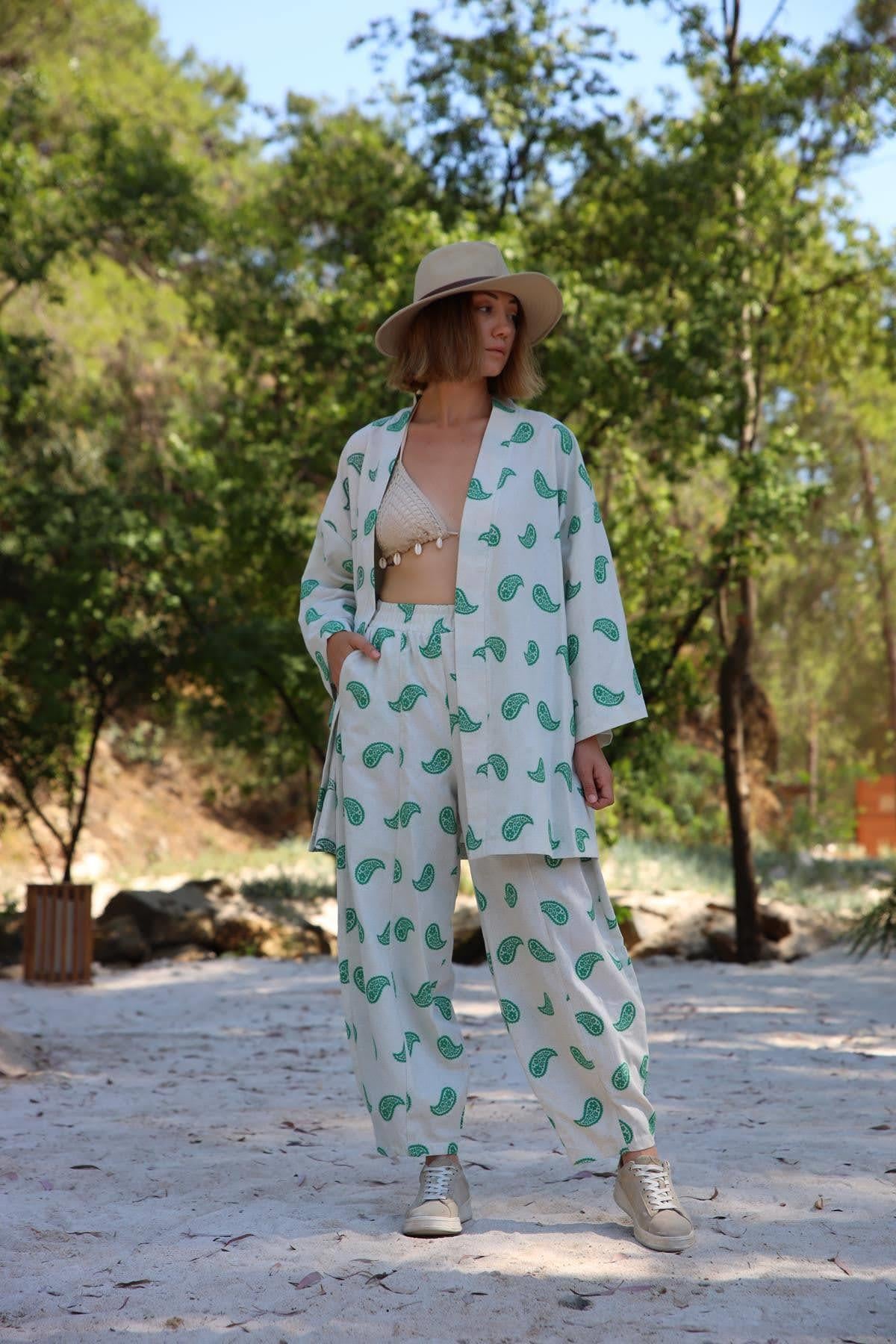 Krem Rengi Şal Desenli Kaftan Pantolon Takım - Şaman Butik Krem Rengi Şal Desenli Kaftan Pantolon Takım