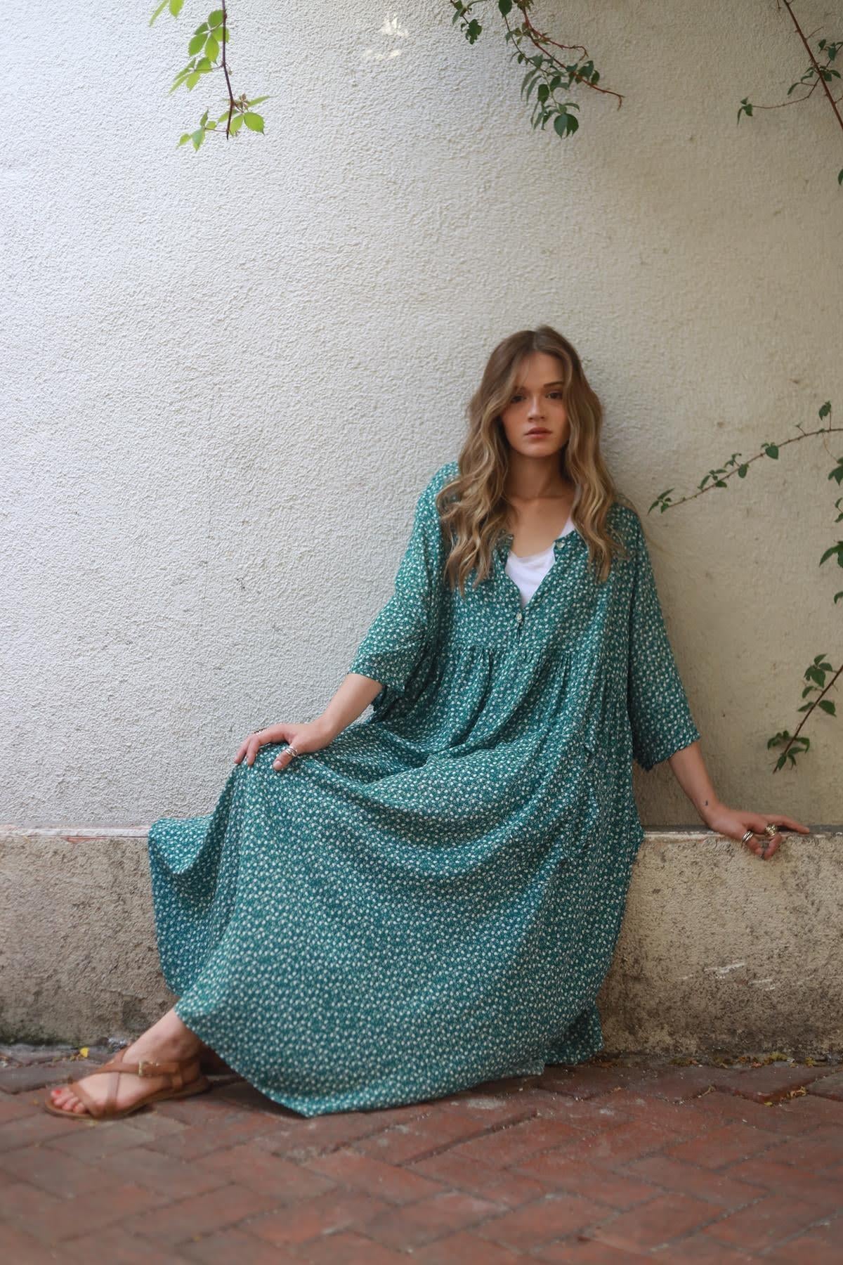 Emerald Green Floral Buttoned Dress