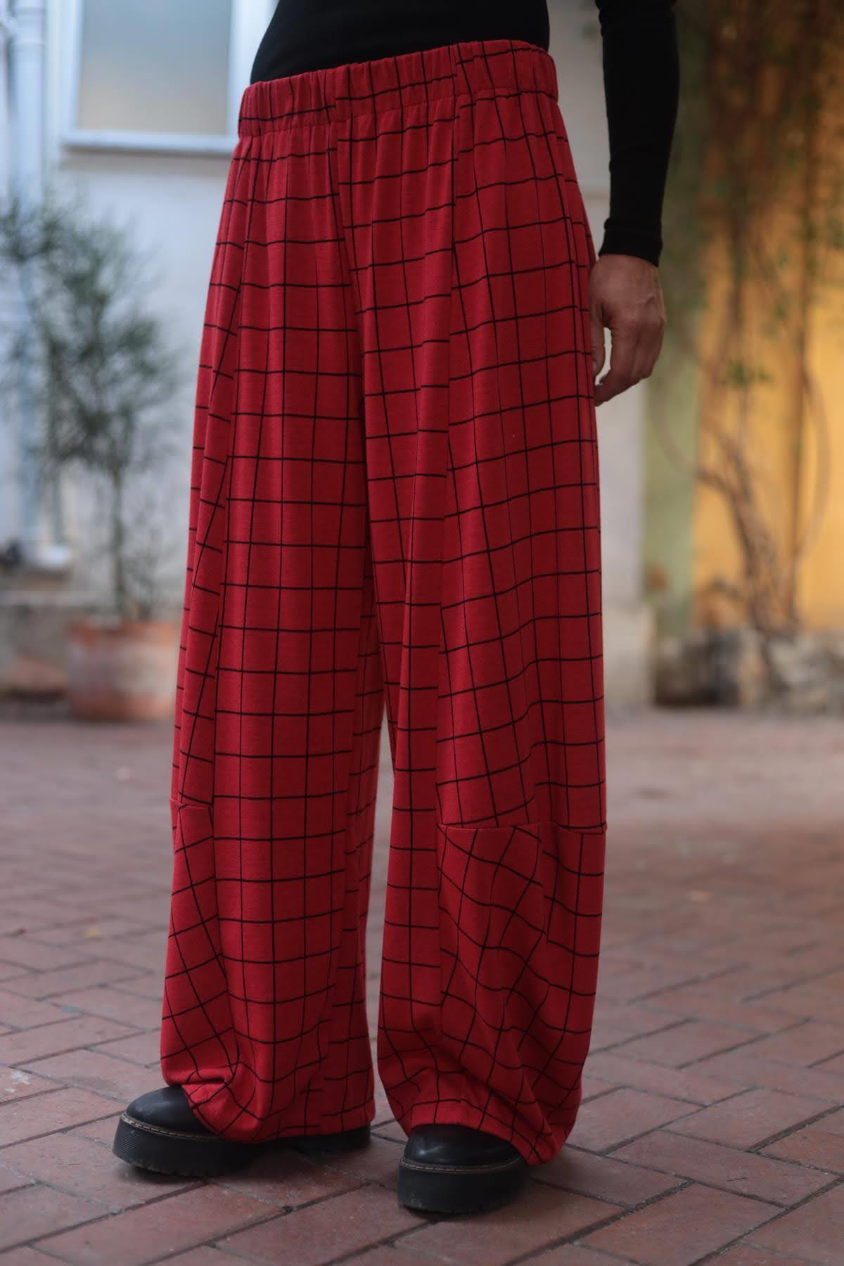 Kırmızı Kareli Rahat Pantolon
