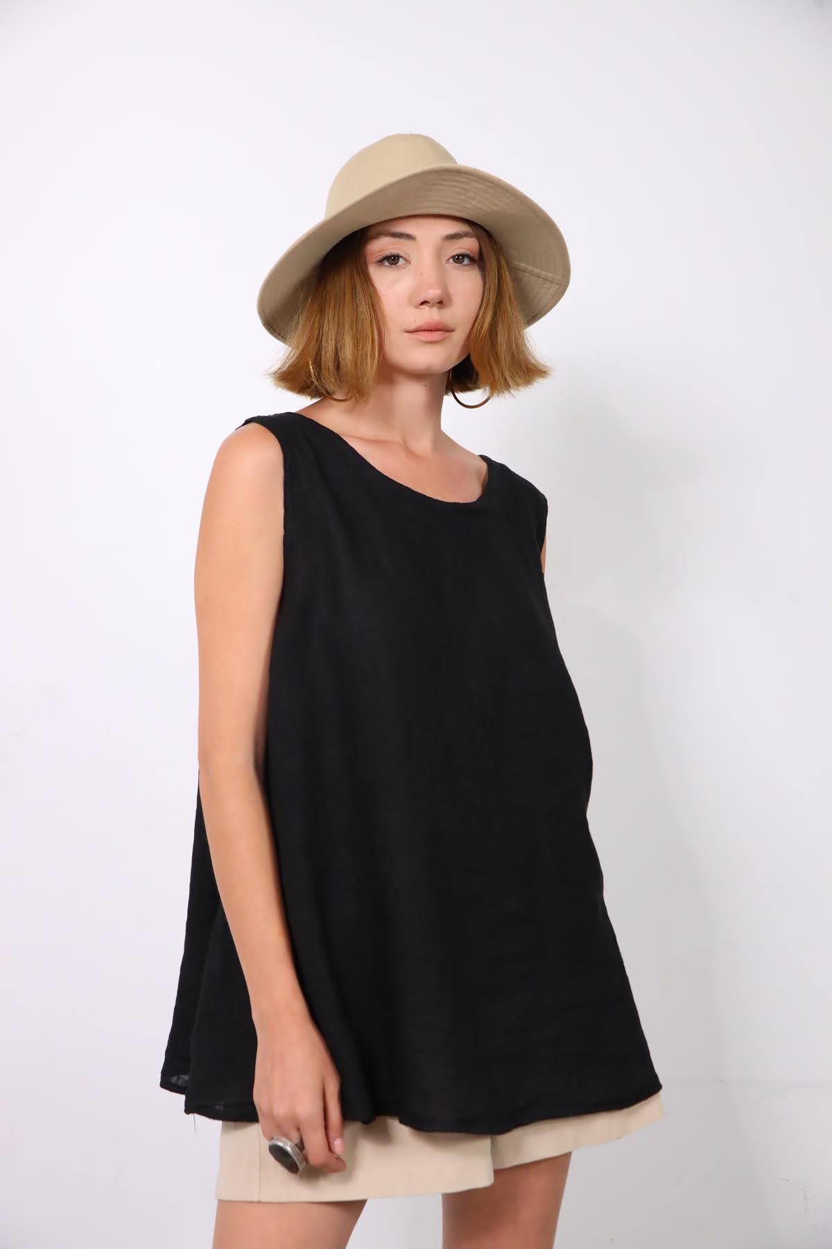 Siyah Keten Arkası Bağlamalı Kolsuz Bluz - Şaman Butik Siyah Keten Arkası Bağlamalı Kolsuz Bluz