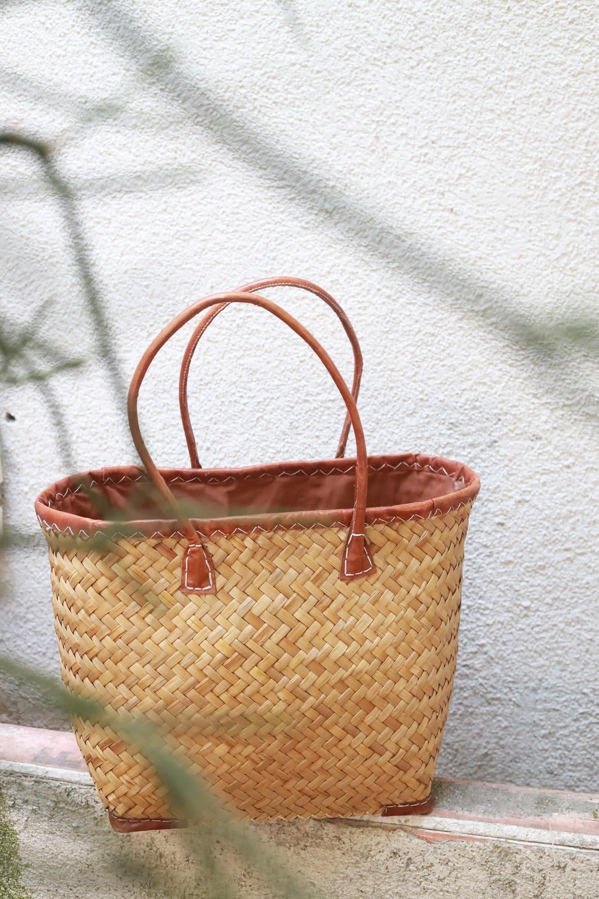 Leather Handles Straw Bag 