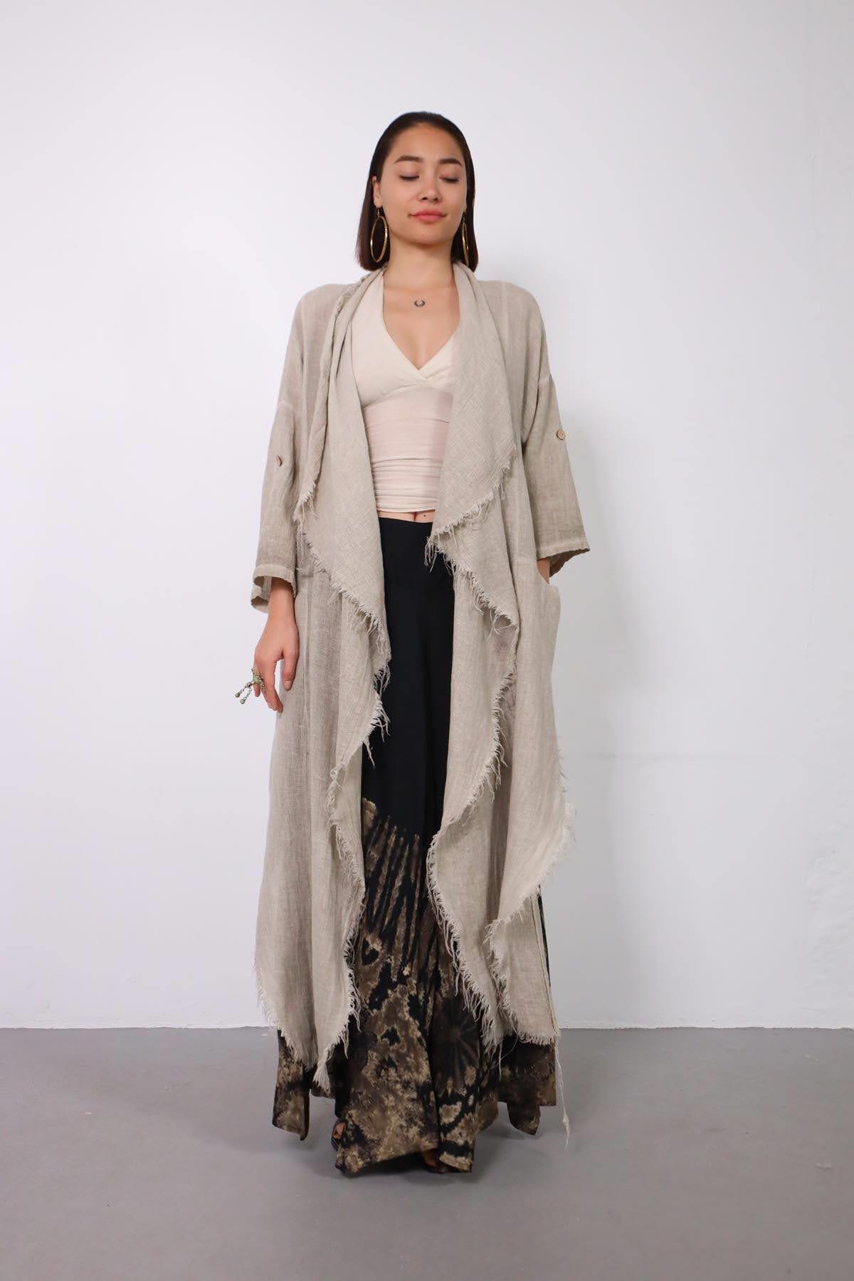 Vizon Rengi Saçaklı Kolu Apoletli Keten Kaftan - Şaman Butik Vizon Rengi Saçaklı Kolu Apoletli Keten Kaftan