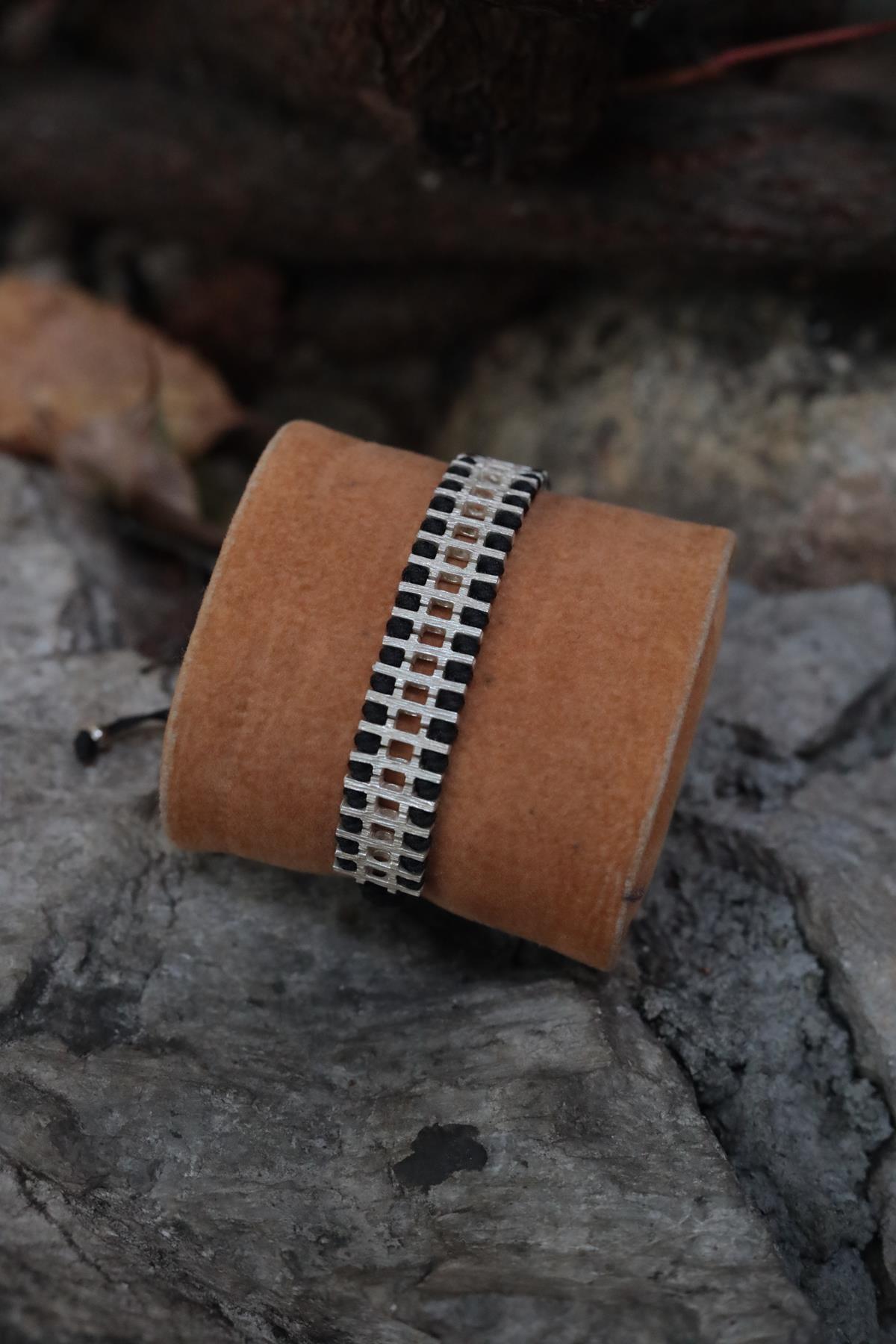 Alloy Madeni Siyah İpli El Yapımı Bileklik