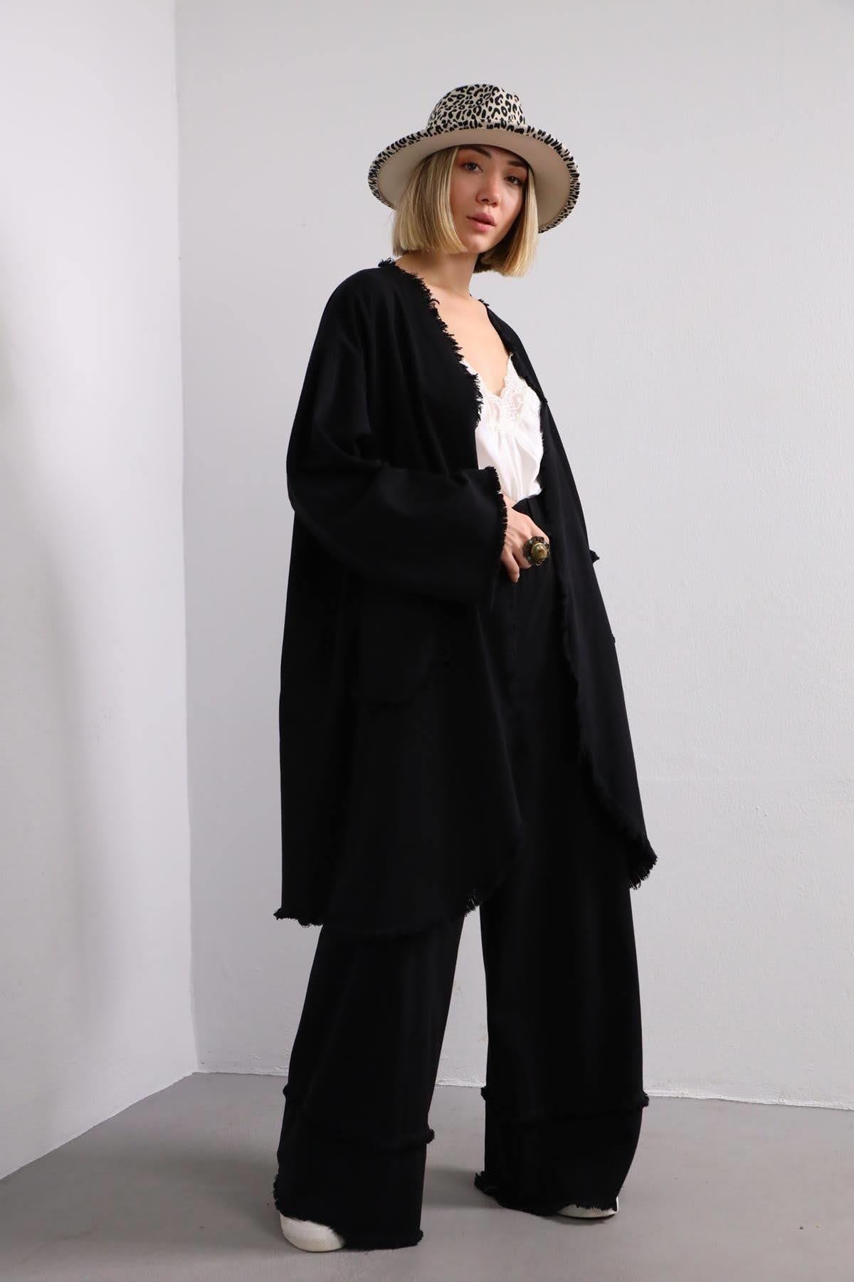 Siyah Cep Detaylı Püsküllü Kaftan - Şaman Butik Siyah Cep Detaylı Püsküllü Kaftan