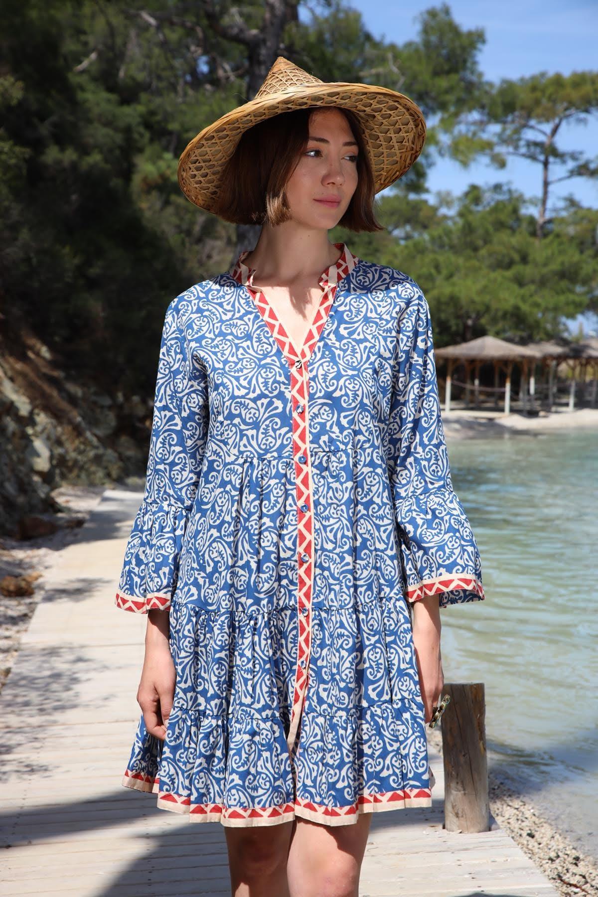 Lacivert Desenli Önü Düğmeli Kloş Elbise - Şaman Butik Lacivert Desenli Önü Düğmeli Kloş Elbise