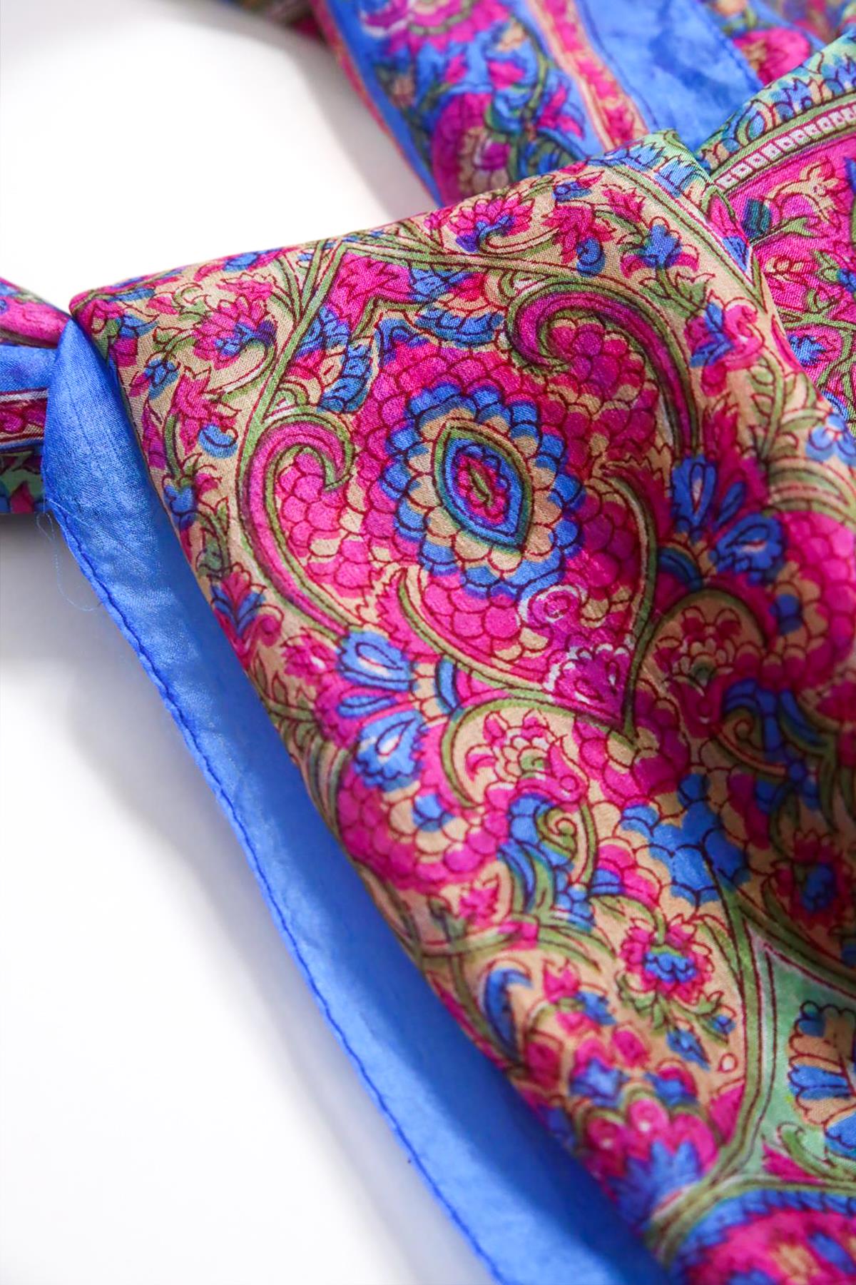  Mavi Desenli İpek Şal