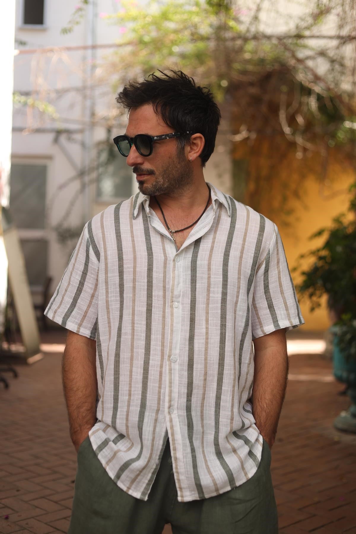 Beyaz Çizgili Kısa Kollu Erkek Keten Gömlek