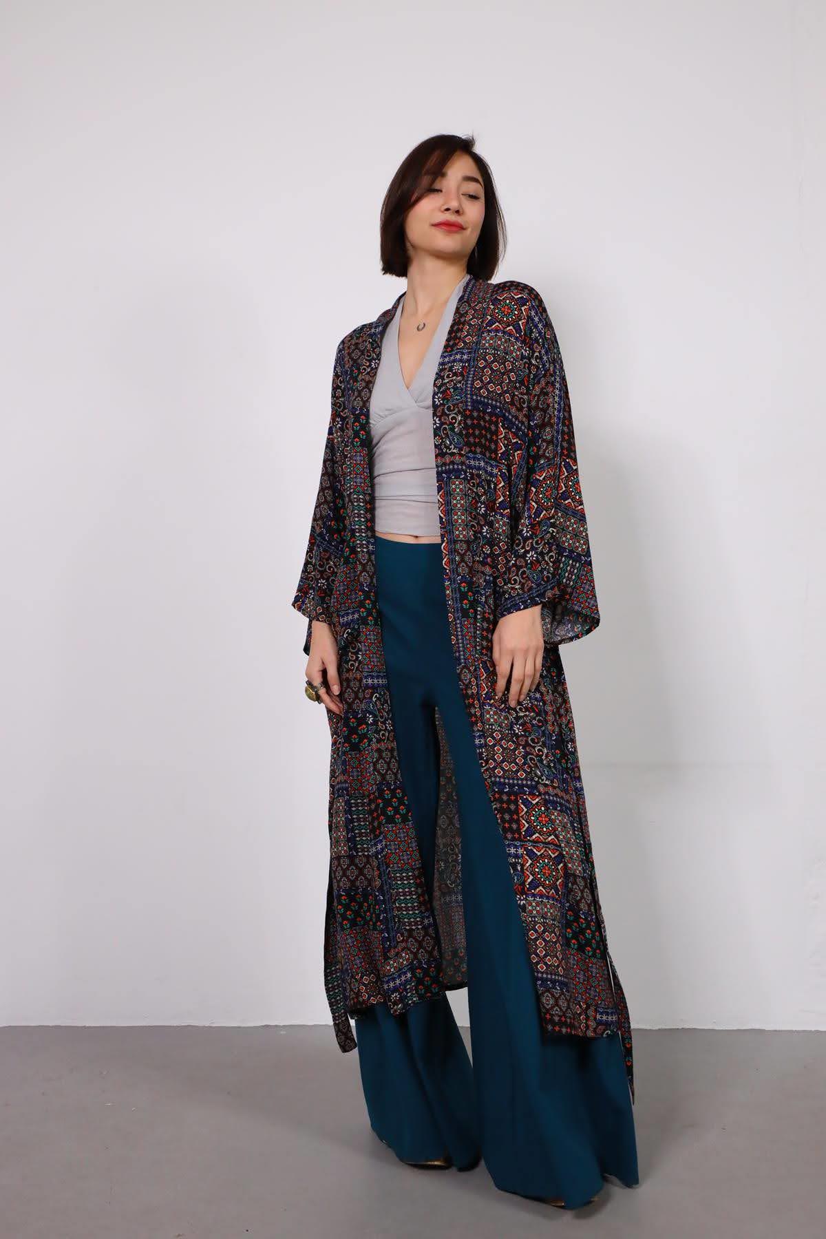 Siyah Otantik Desenli Kimono - Şaman Butik - Bohem Giyim ve Aksesuar | Kadın & Erkek Siyah Otantik Desenli Kimono