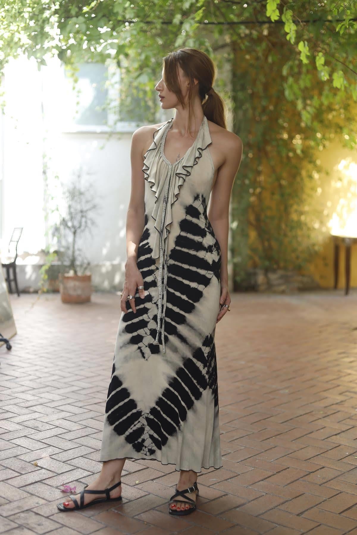 Krem Rengi Batikli Örgü İp Bağlamalı Otantik Elbise