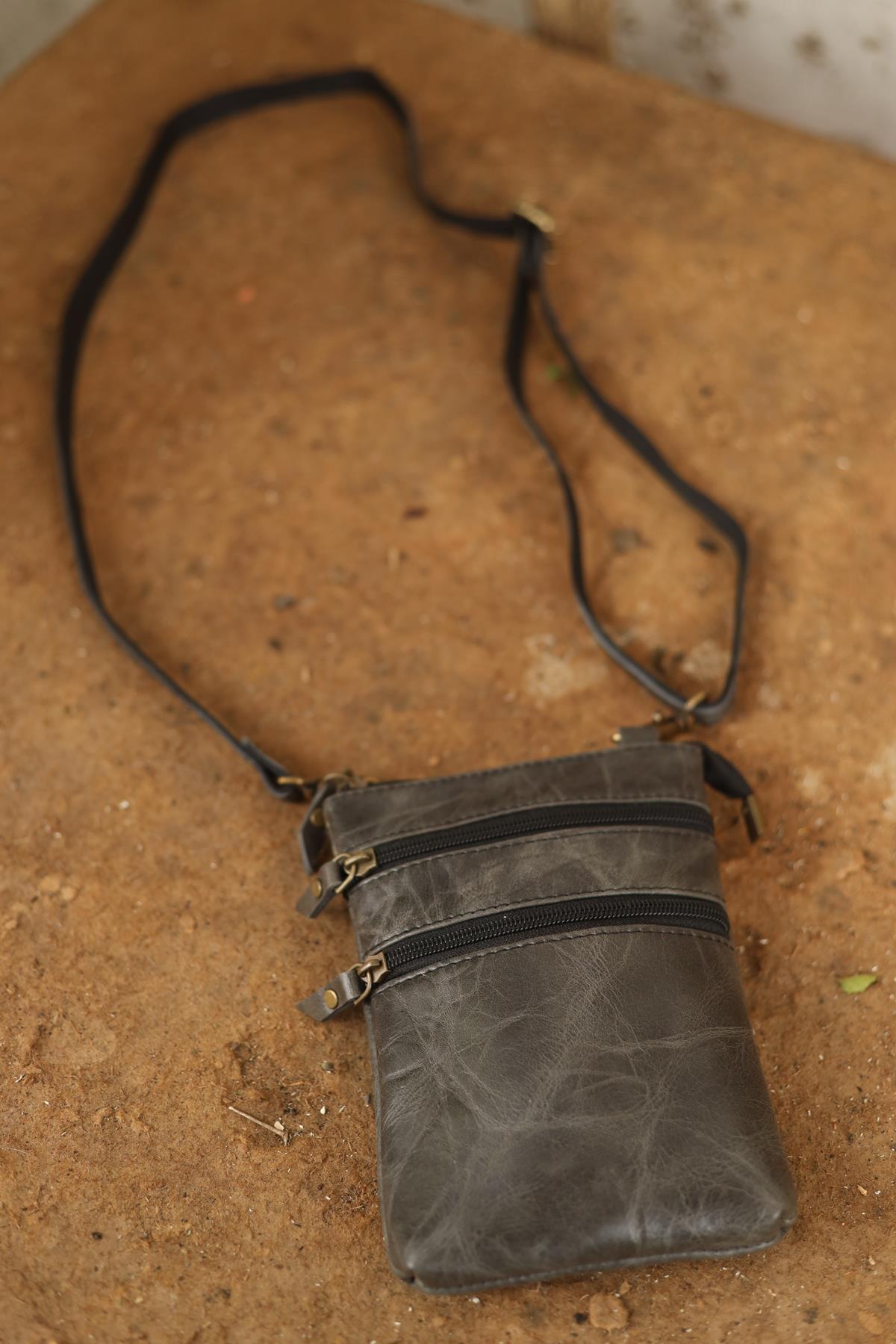 Anthracite Pocket Pouch Leather Bag