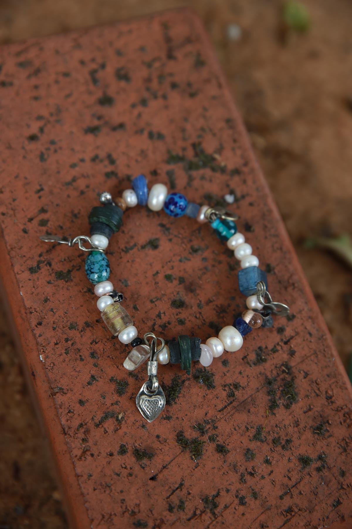 Akik Detaylı İnci Bileklik