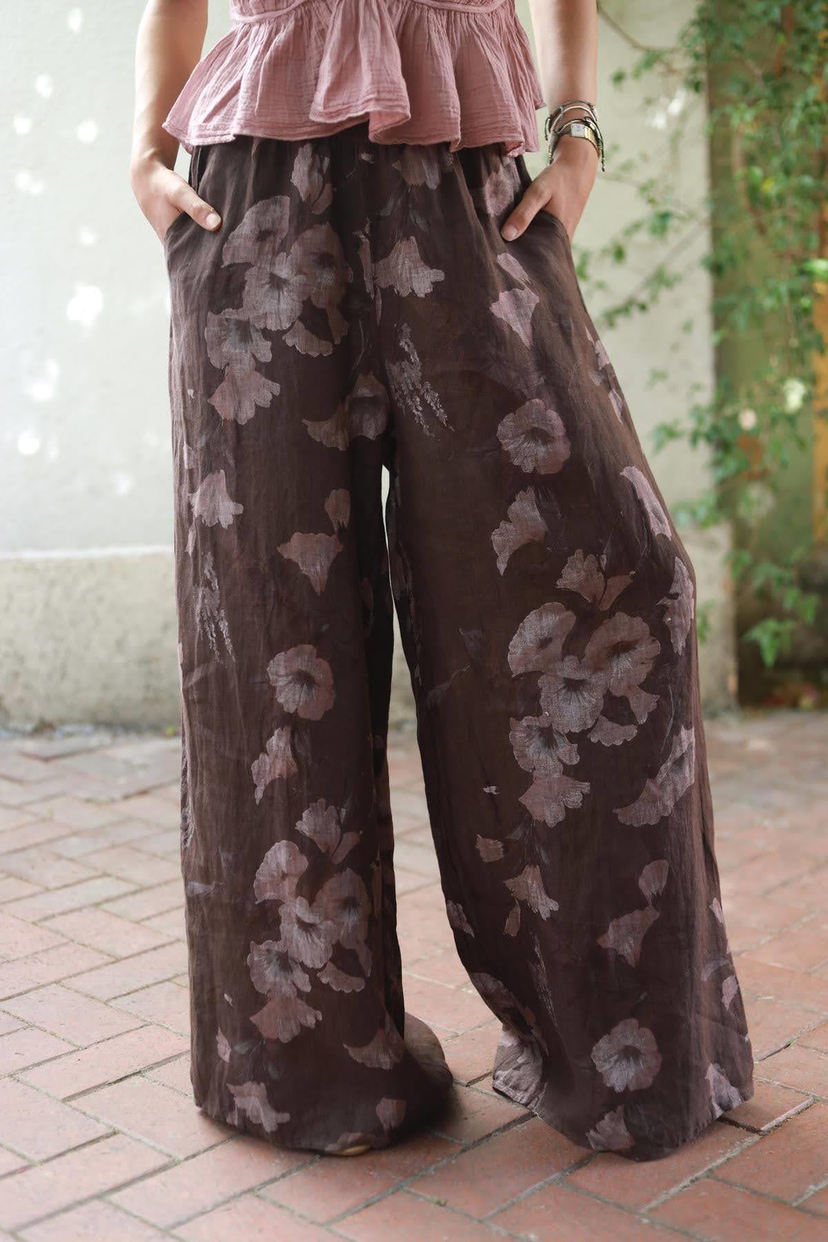 Kahverengi Çiçek Desenli Beli Lastikli Asena Pantolon